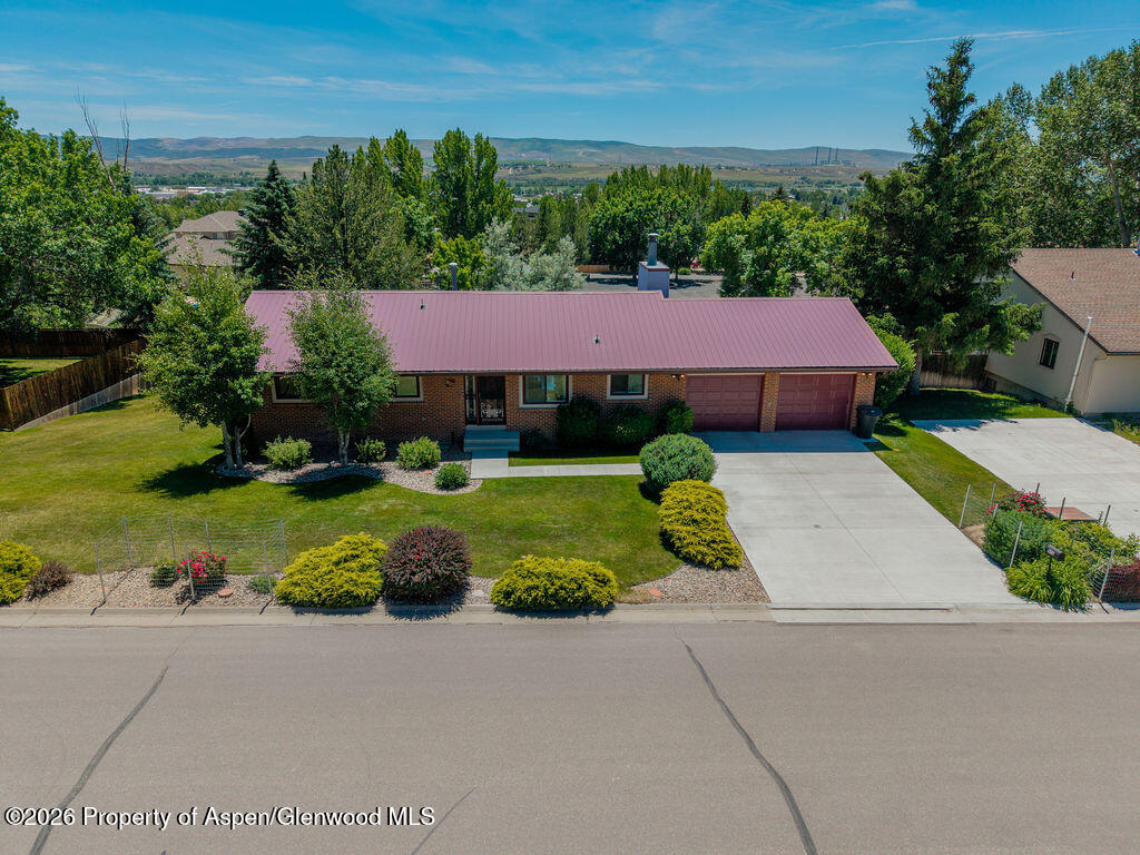 982 Alta Vista Drive Property Photo 44