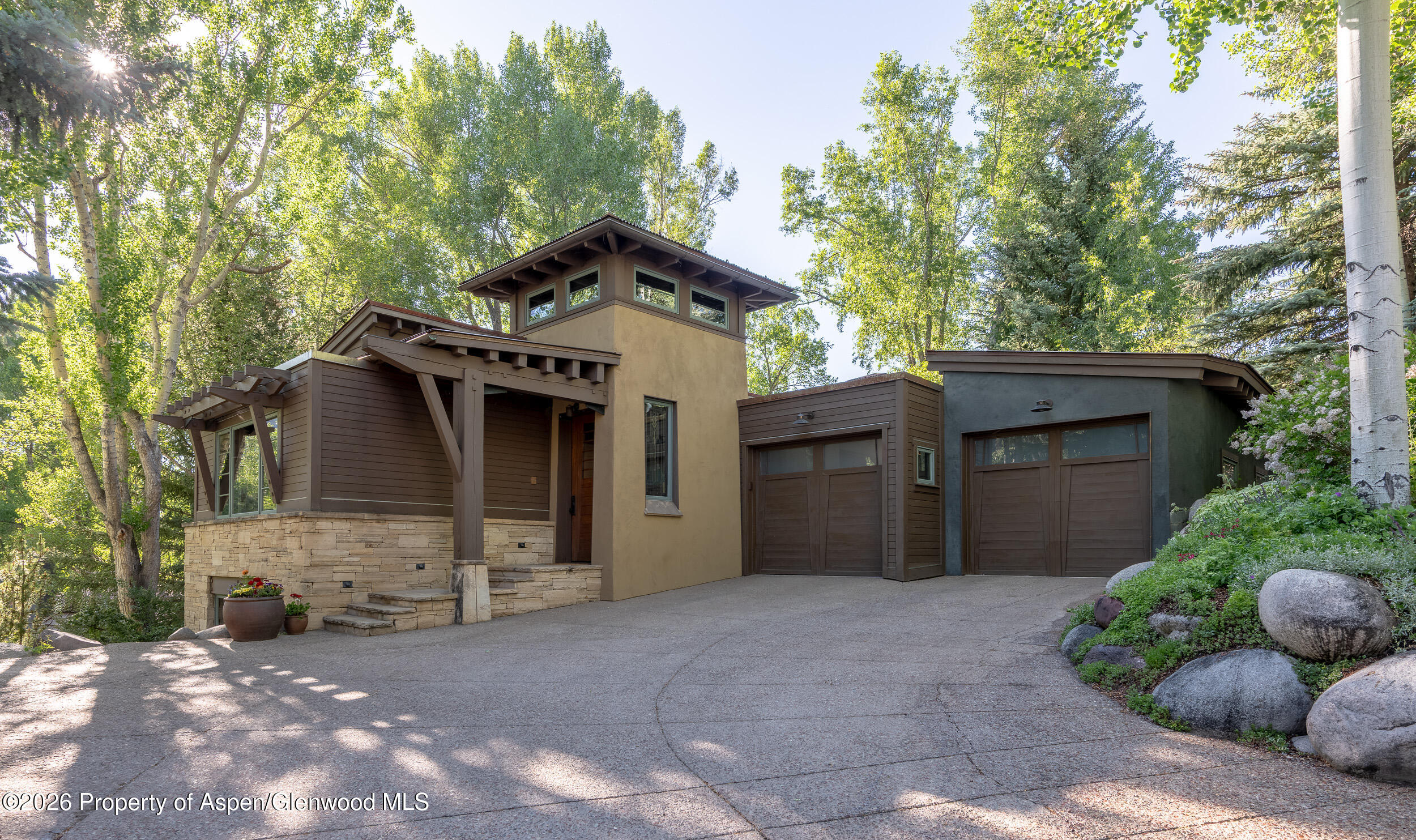 115 Neale Avenue Property Photo 2