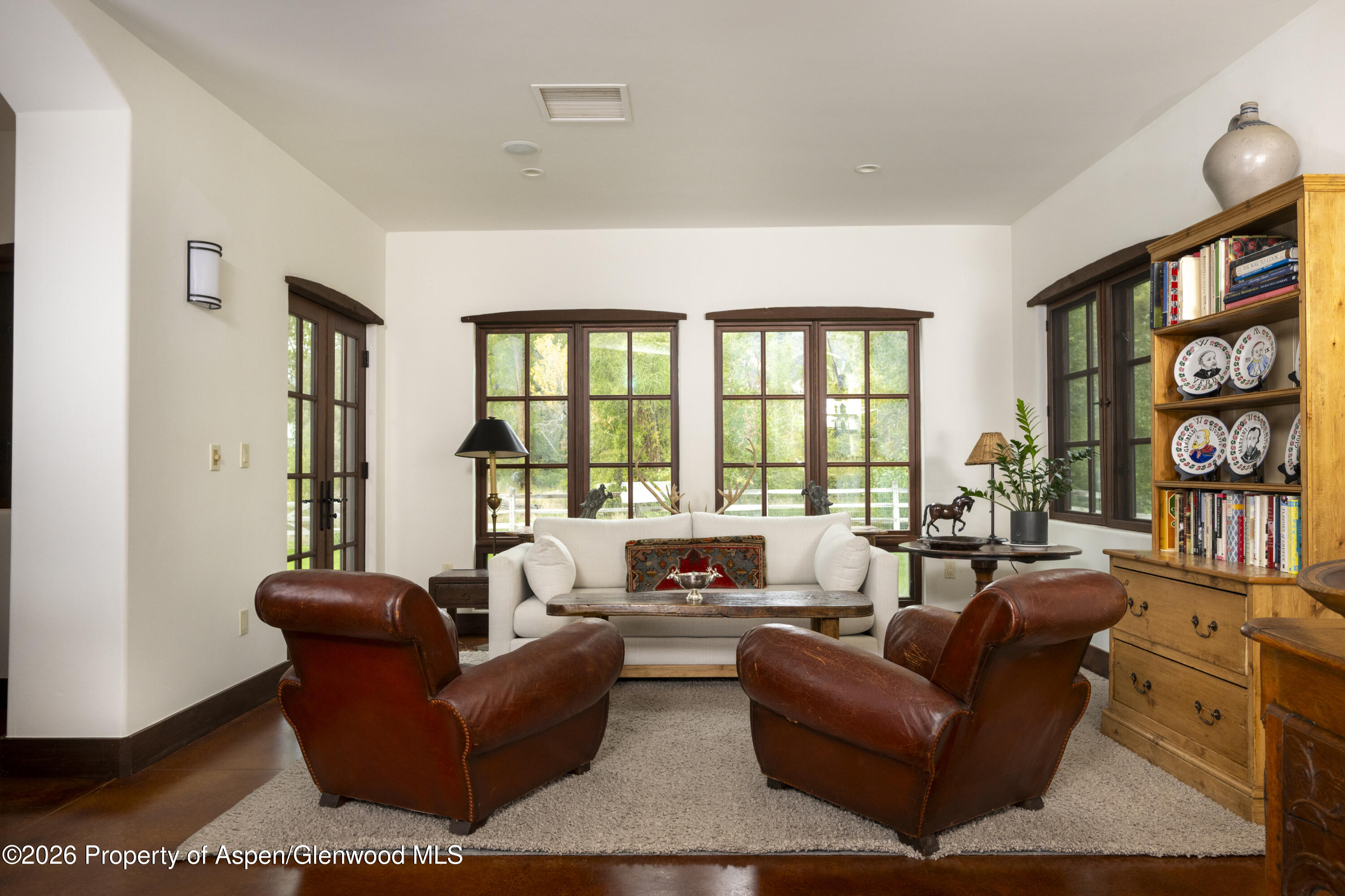 87 Bristlecone Drive Property Photo 6