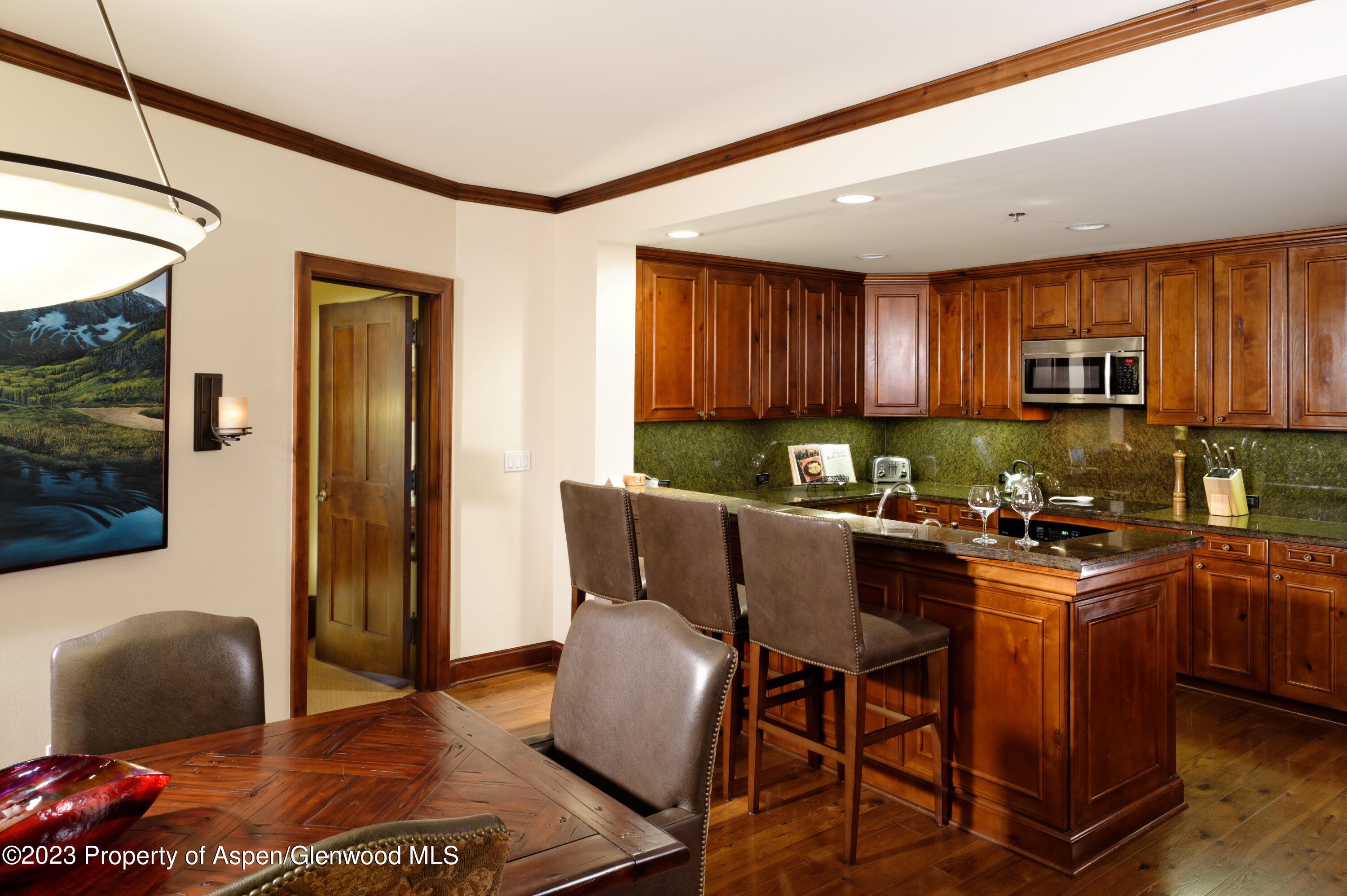 75 Prospector Road 8302-9 Property Photo 12