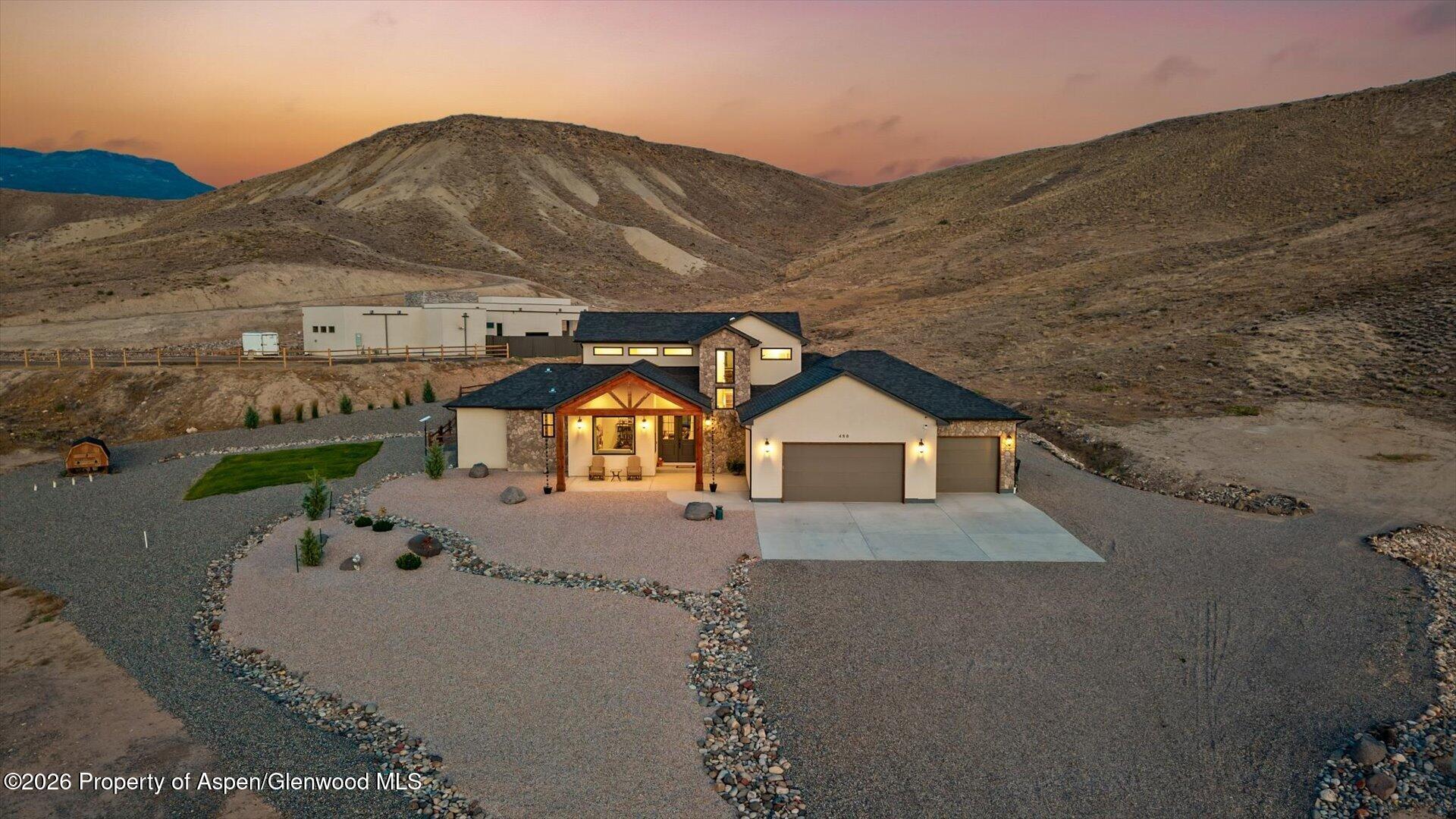 480 Desert Bluff Court Property Photo 1