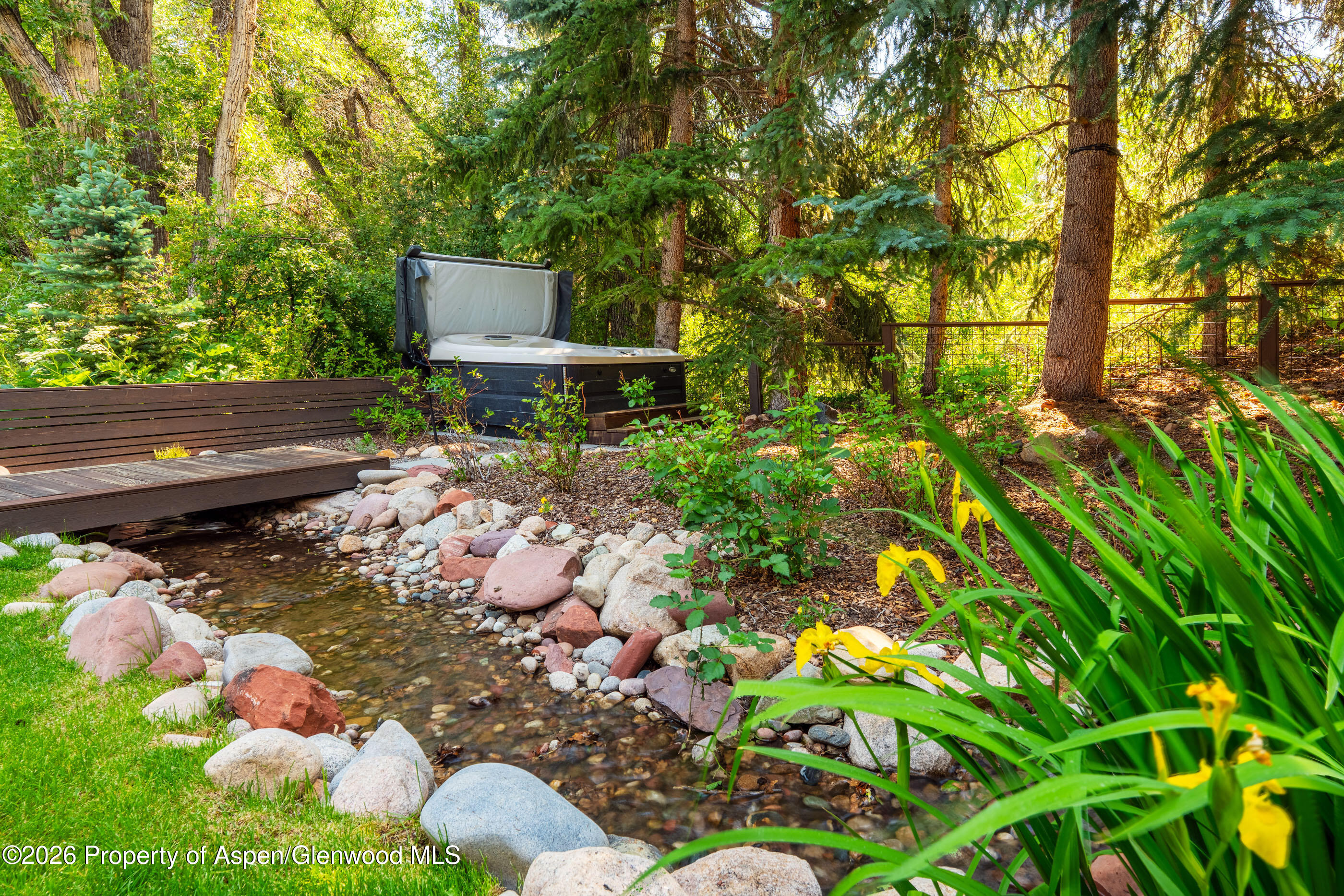 1235 Red Butte Drive Property Photo 28
