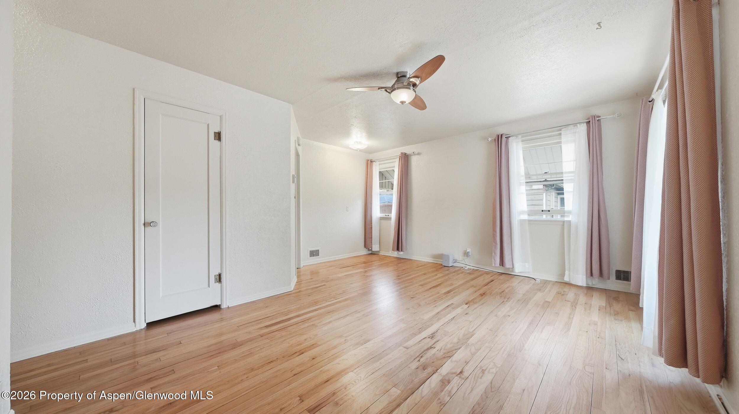 1830 Elm Avenue Property Photo 6