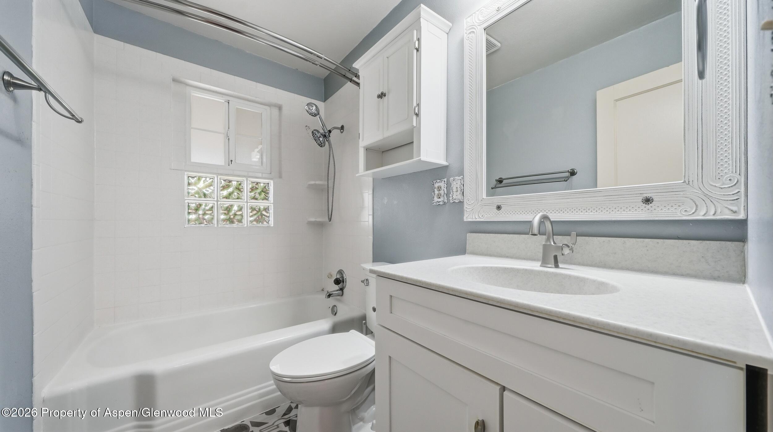 1830 Elm Avenue Property Photo 15