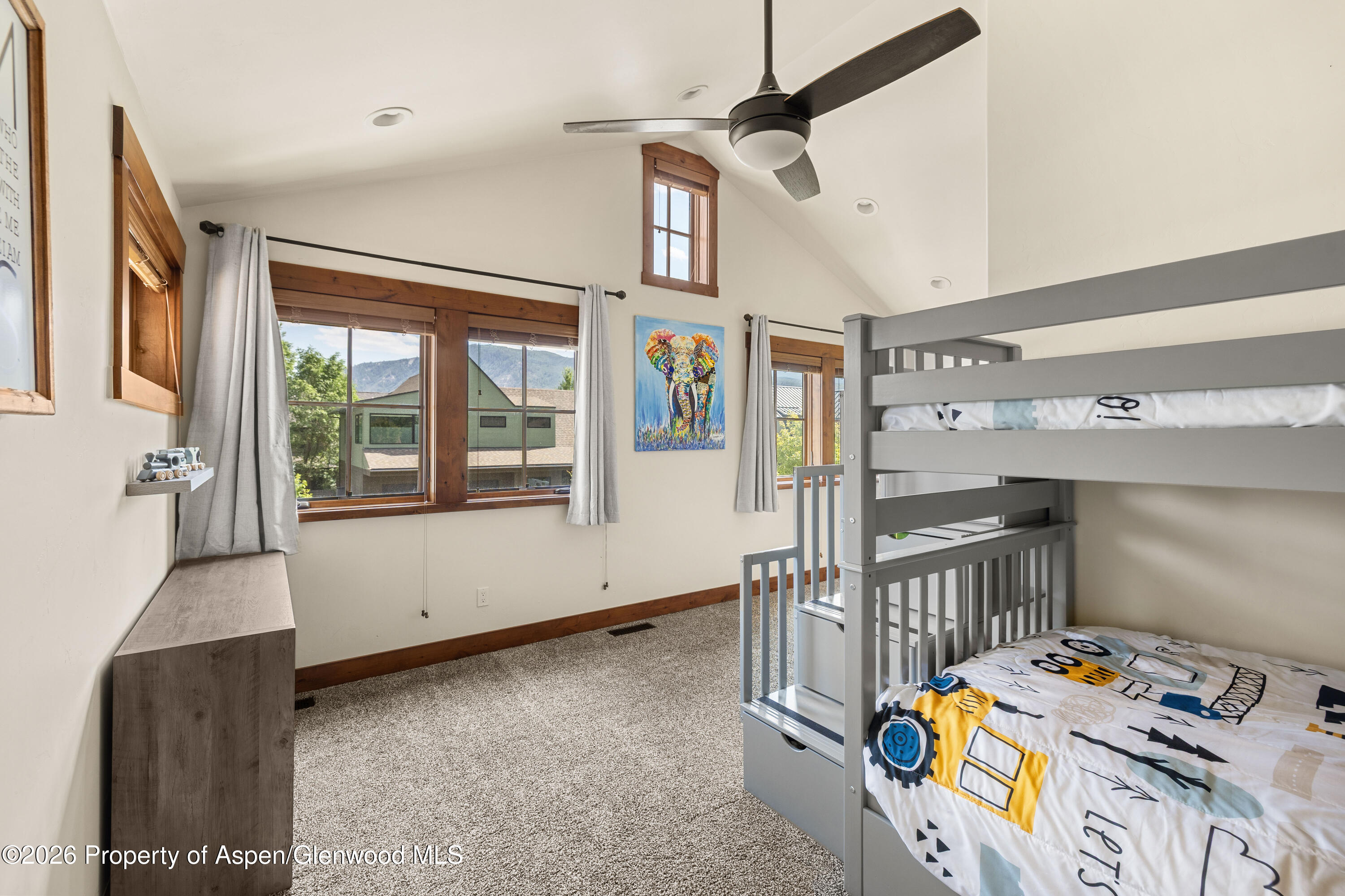 109 Valley Court Property Photo 17