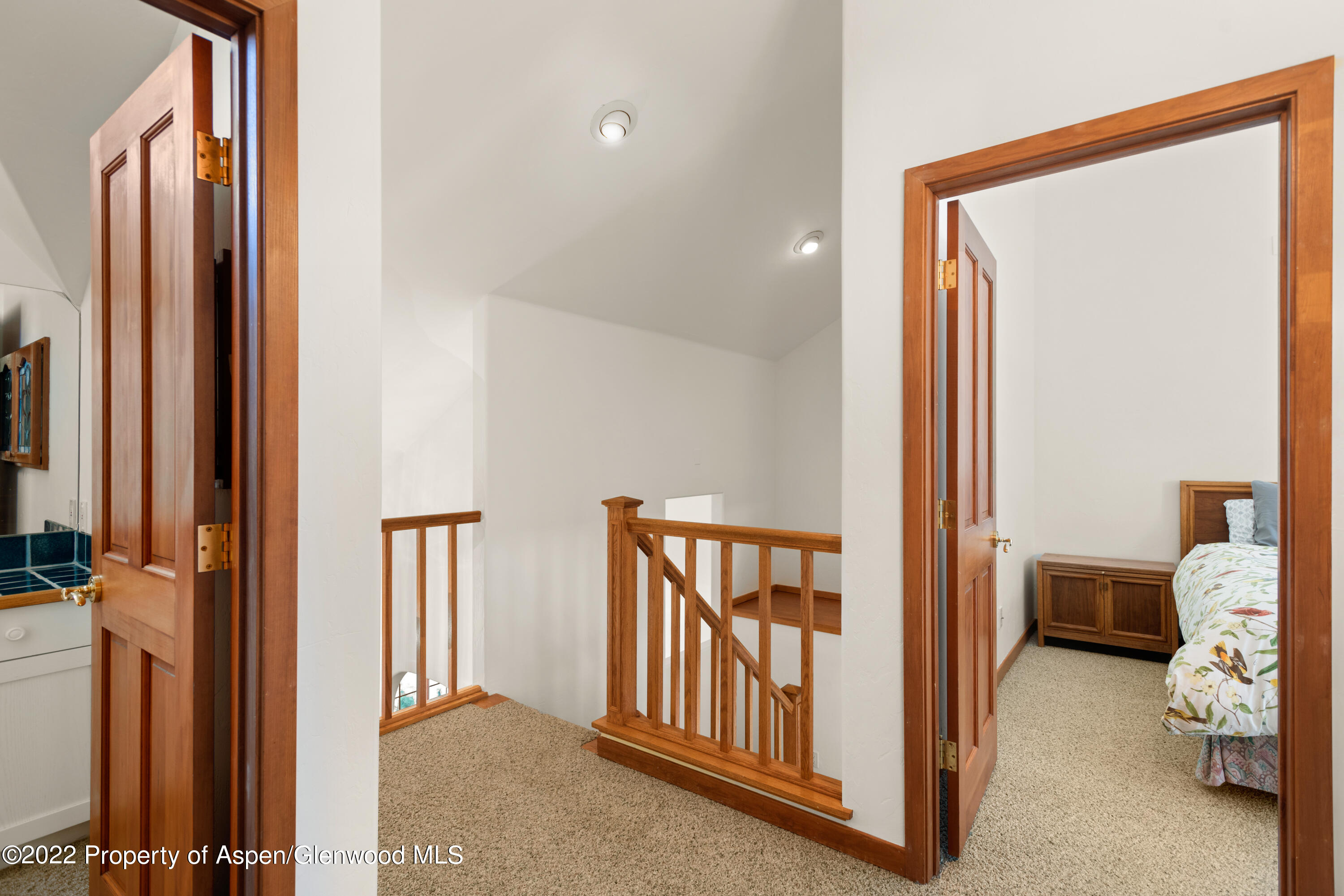180 River Oaks Lane Property Photo 19