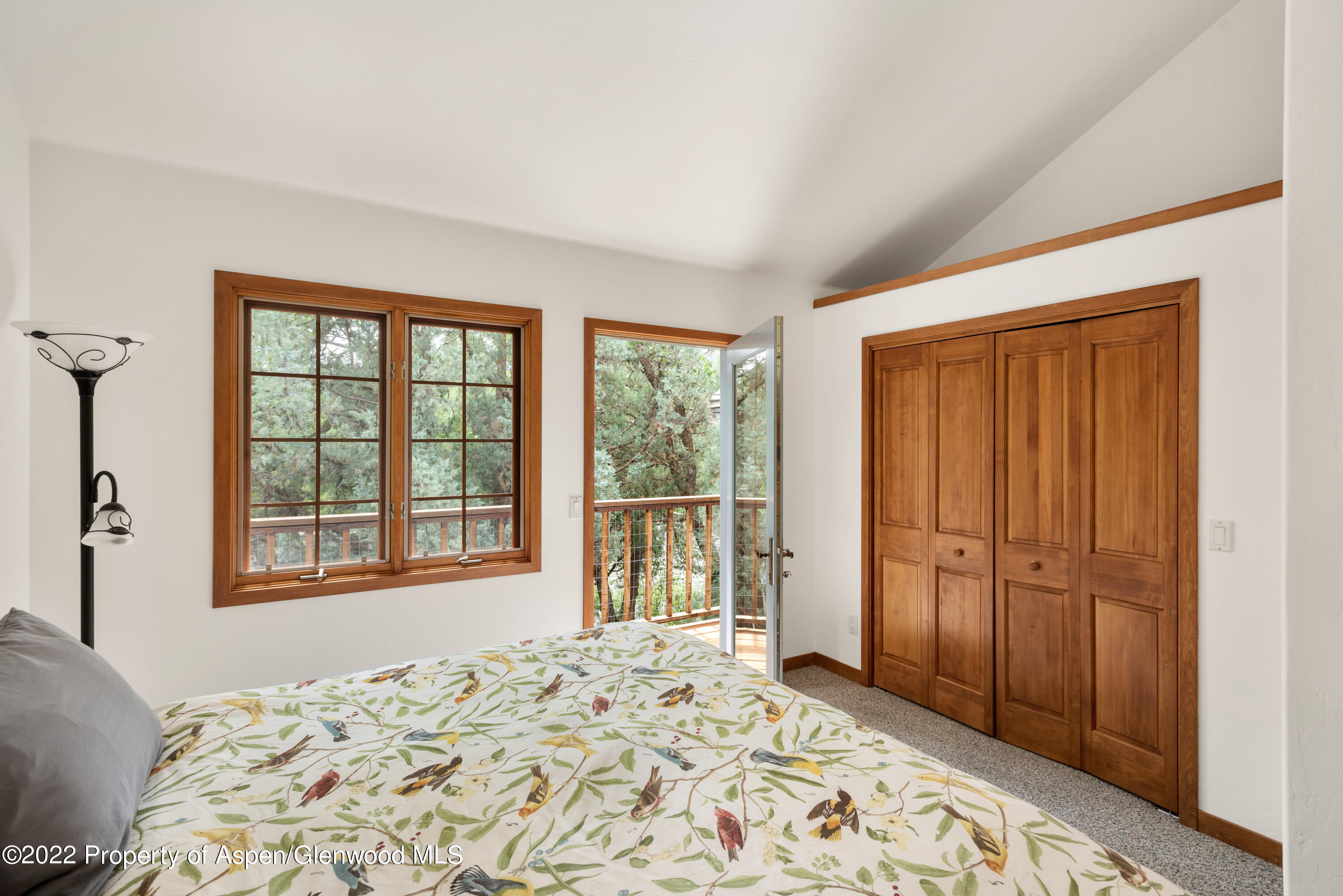 180 River Oaks Lane Property Photo 21
