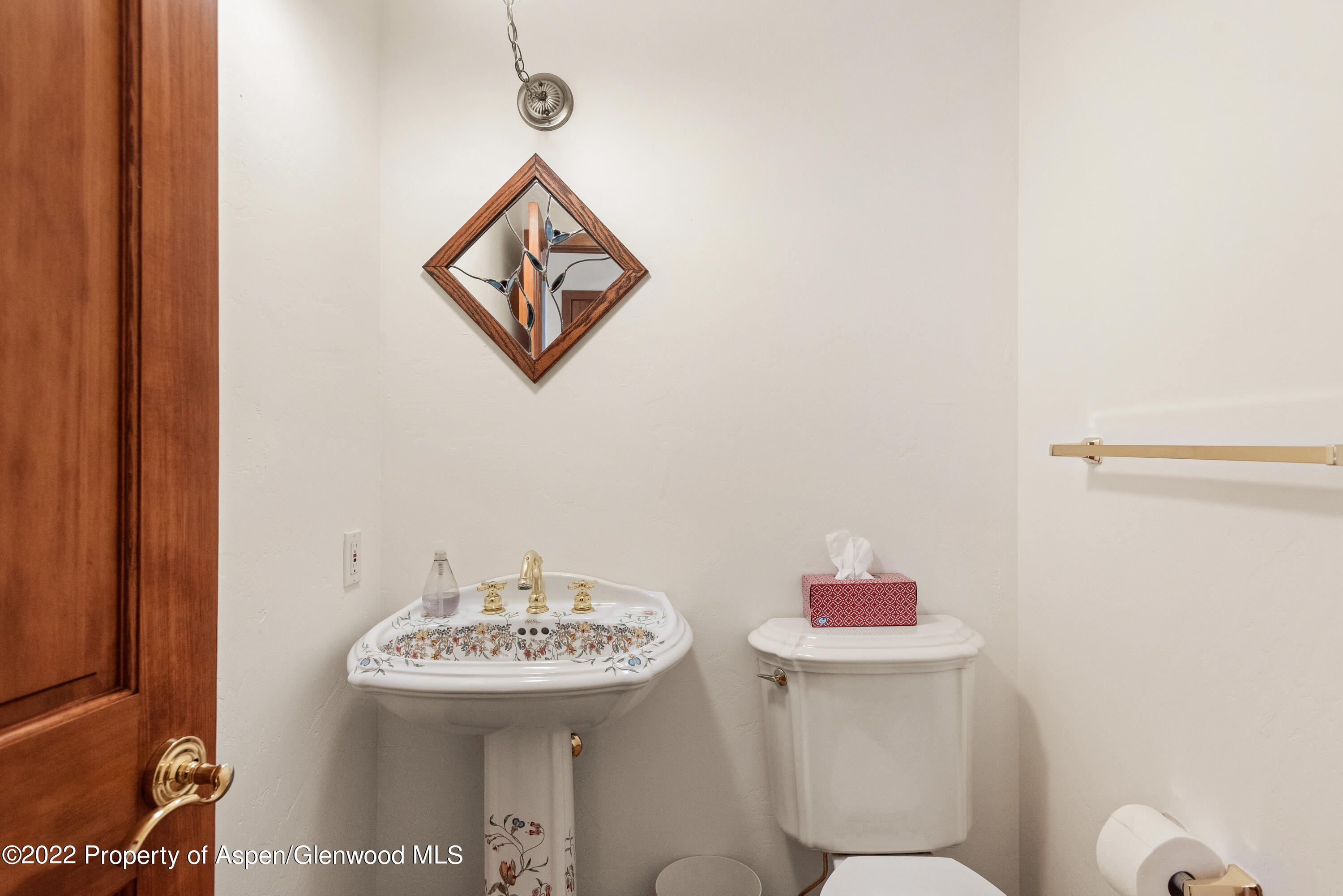 180 River Oaks Lane Property Photo 24