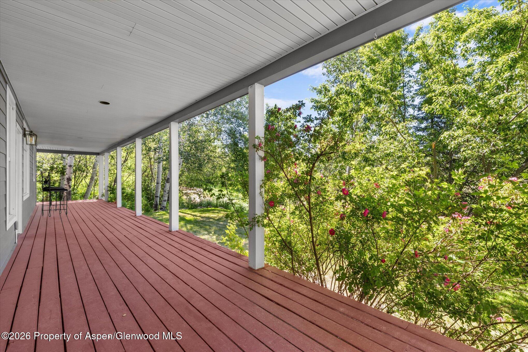 105 Deer Clover Lane Property Photo 18
