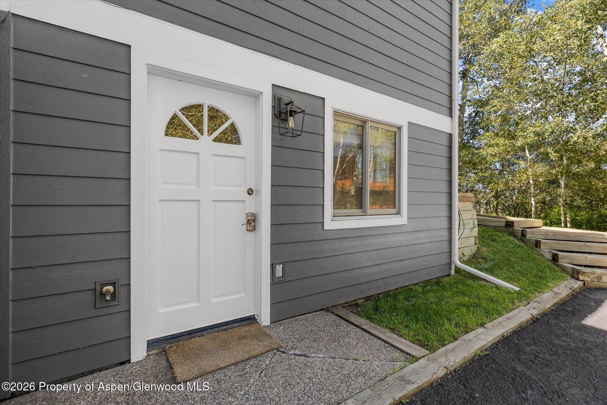 105 Deer Clover Lane Property Photo 40