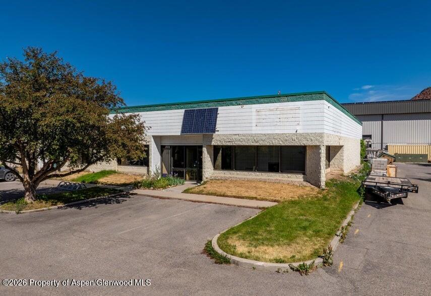 1629 Dolores Way Property Photo 3