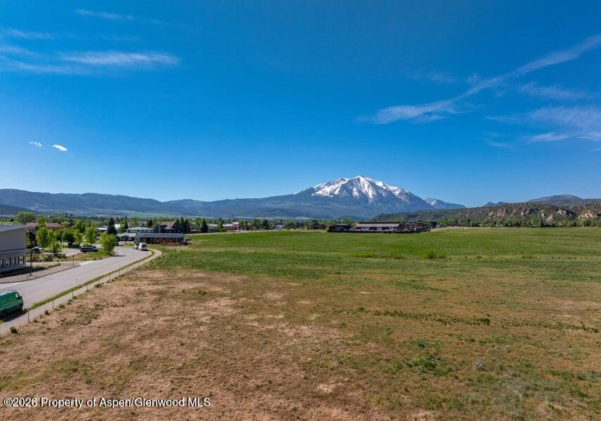 1629 Dolores Way Property Photo 10