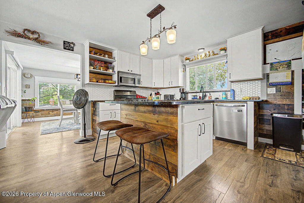 764 Legion Street Property Photo 8