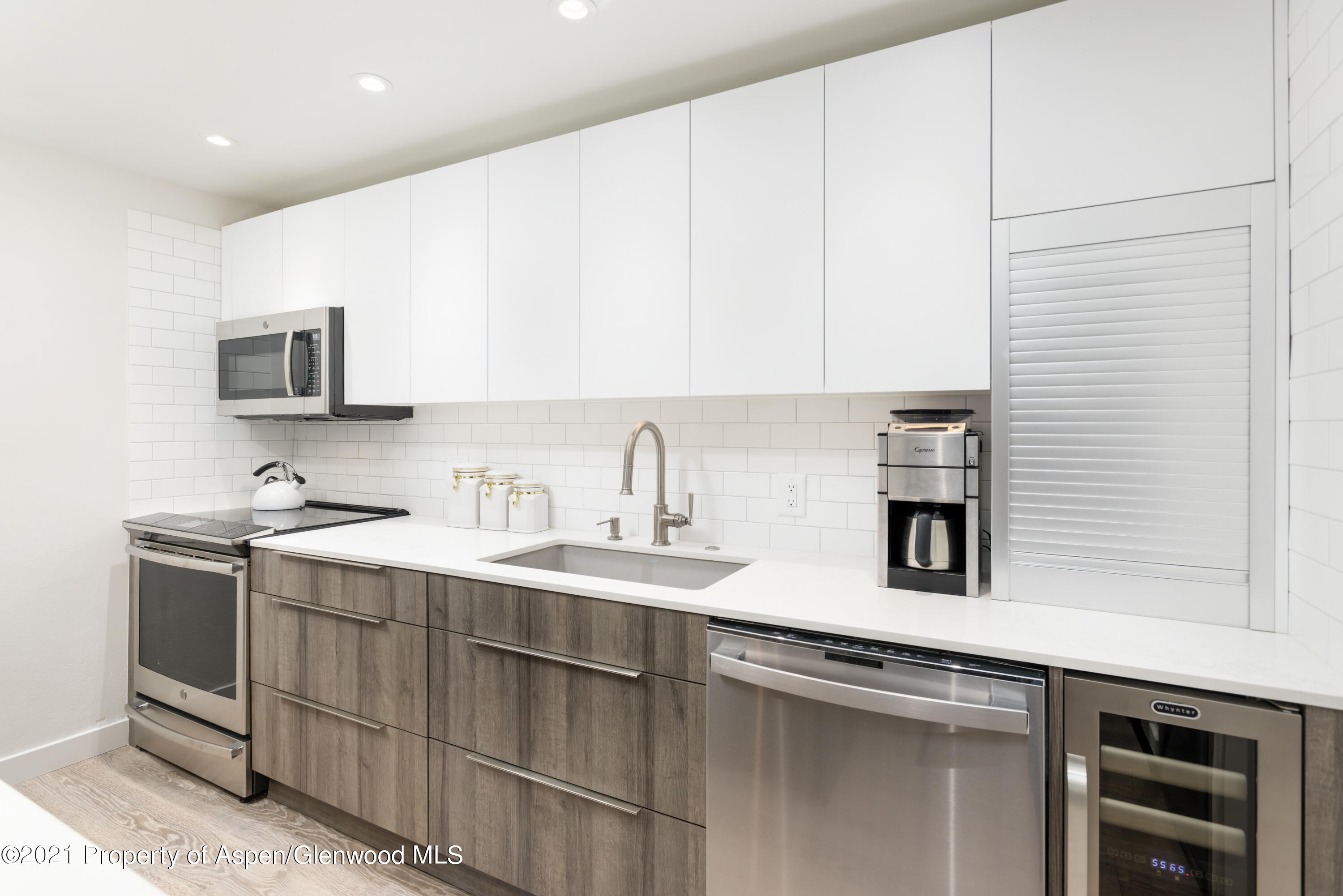 630 E Cooper Avenue 2 Property Photo 8