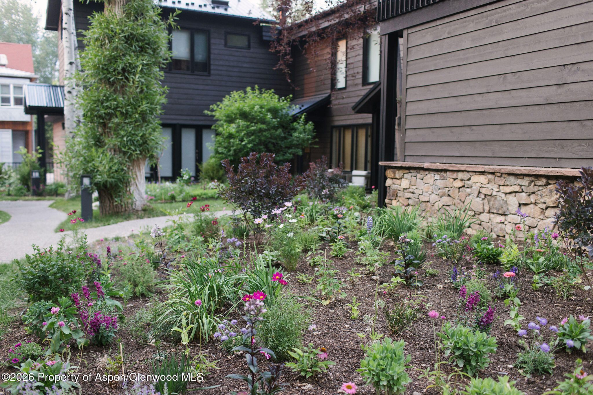 950 E Durant Avenue 4 Property Photo 30
