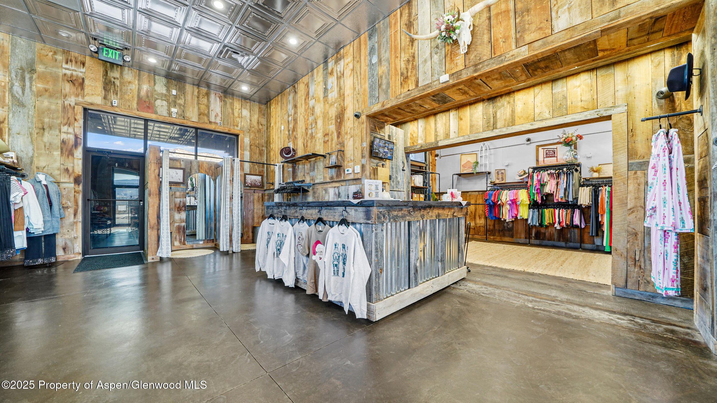 258 S Railroad Avenue Property Photo 10