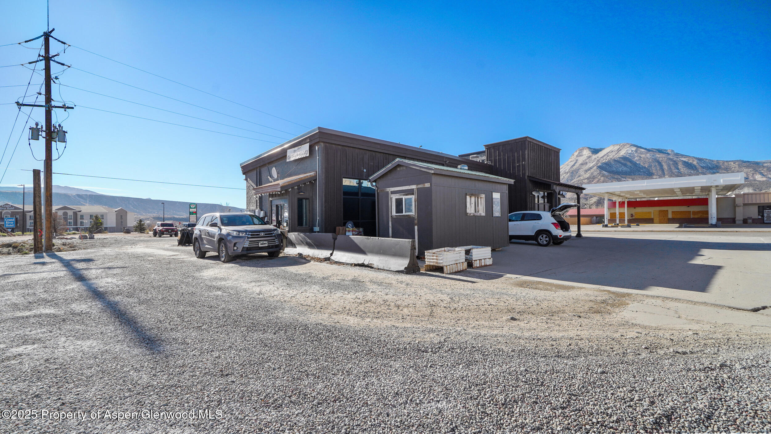 258 S Railroad Avenue Property Photo 20