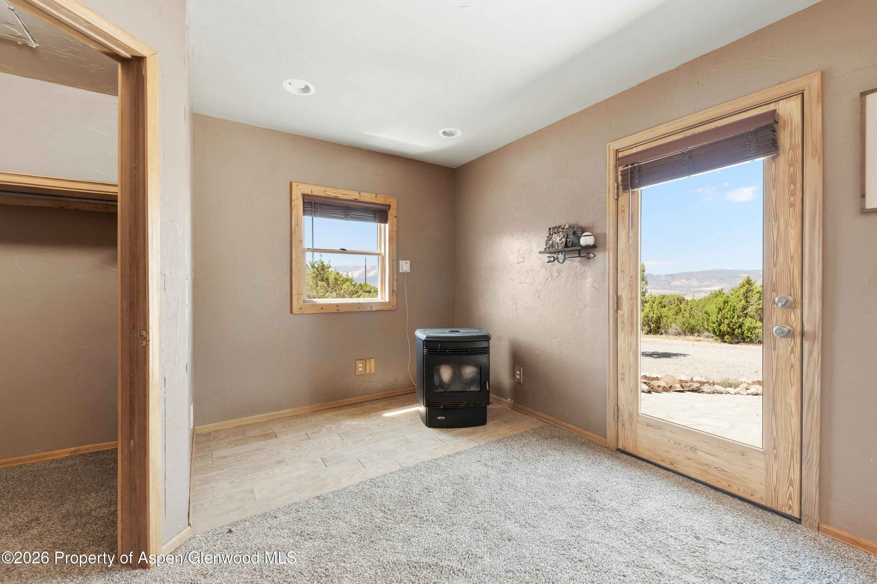 400 Quick Silver Way Property Photo 21