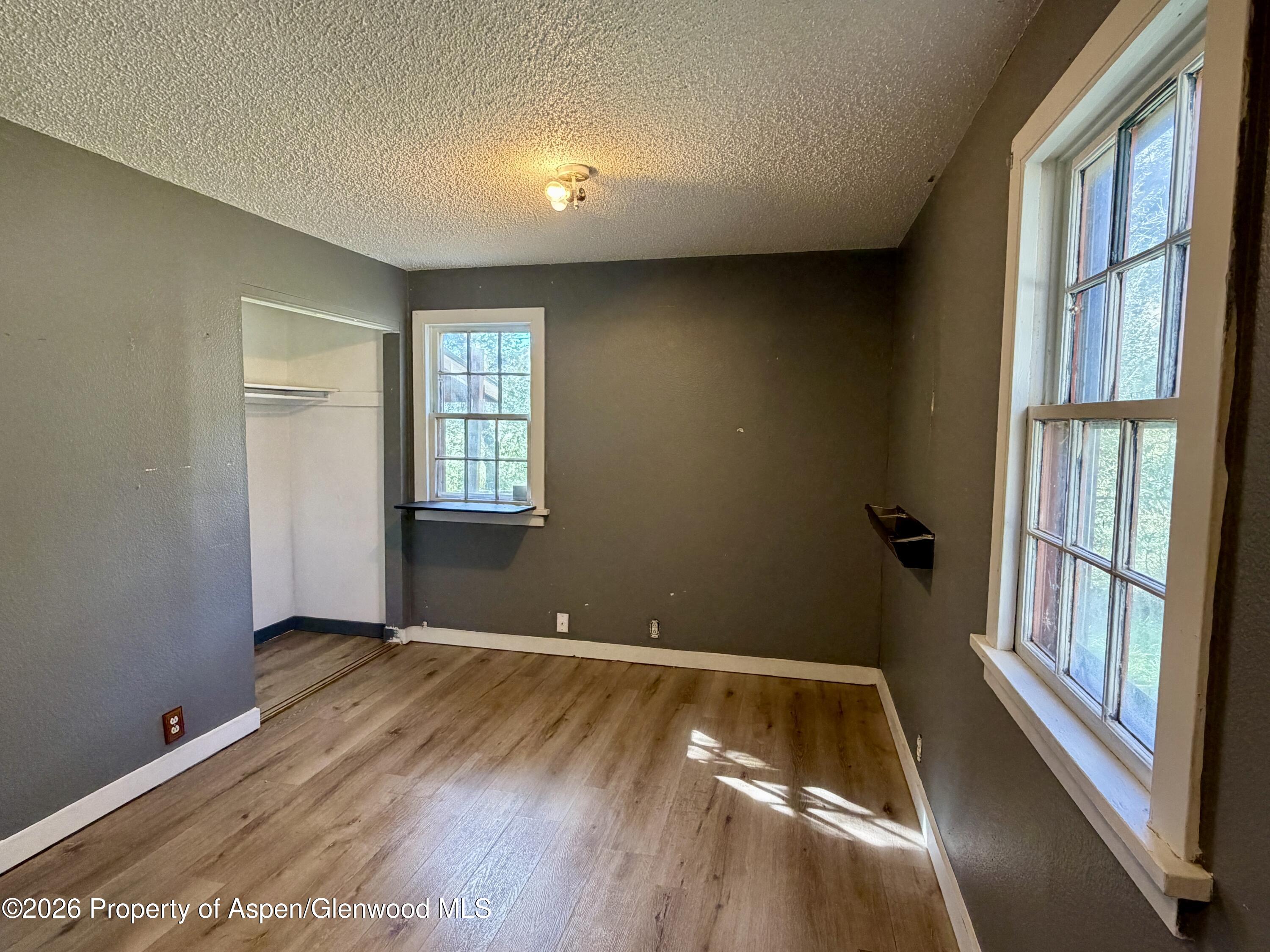 1276 Hill Street Property Photo 10