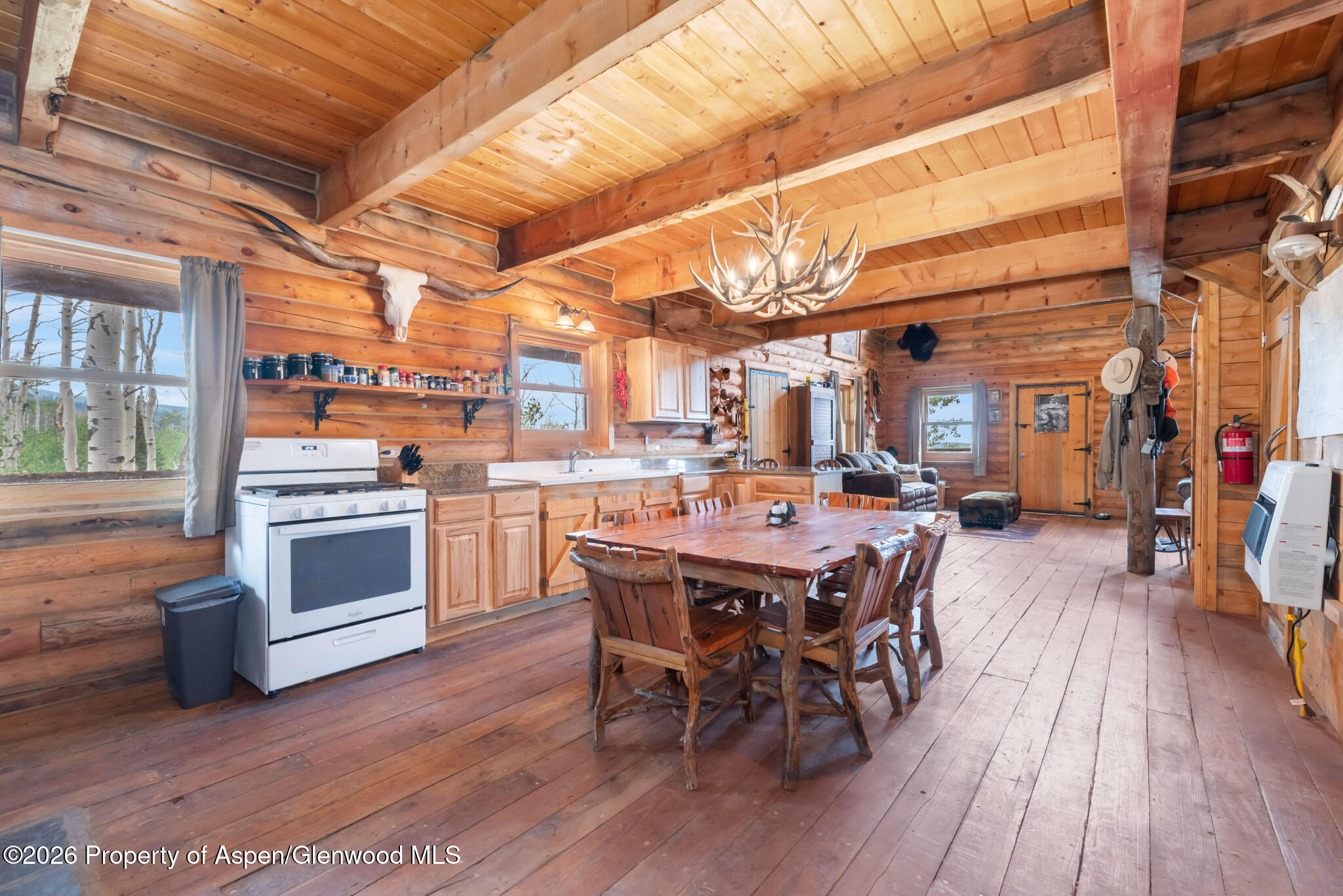 943 Routt Forest Drive Property Photo 40