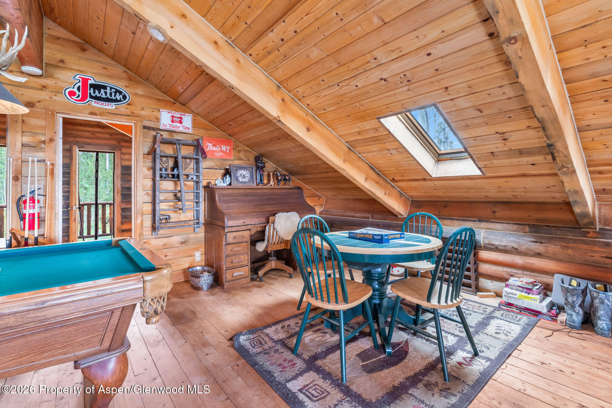 943 Routt Forest Drive Property Photo 46