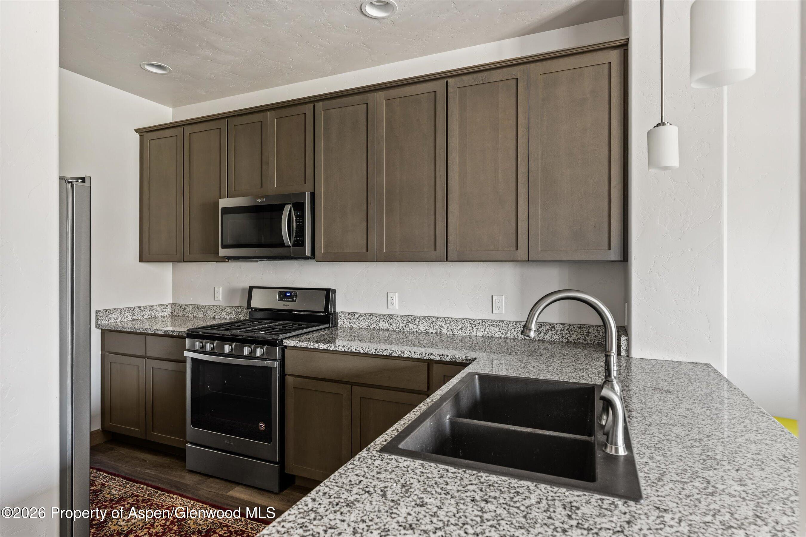 99 Redstone Drive Property Photo 11