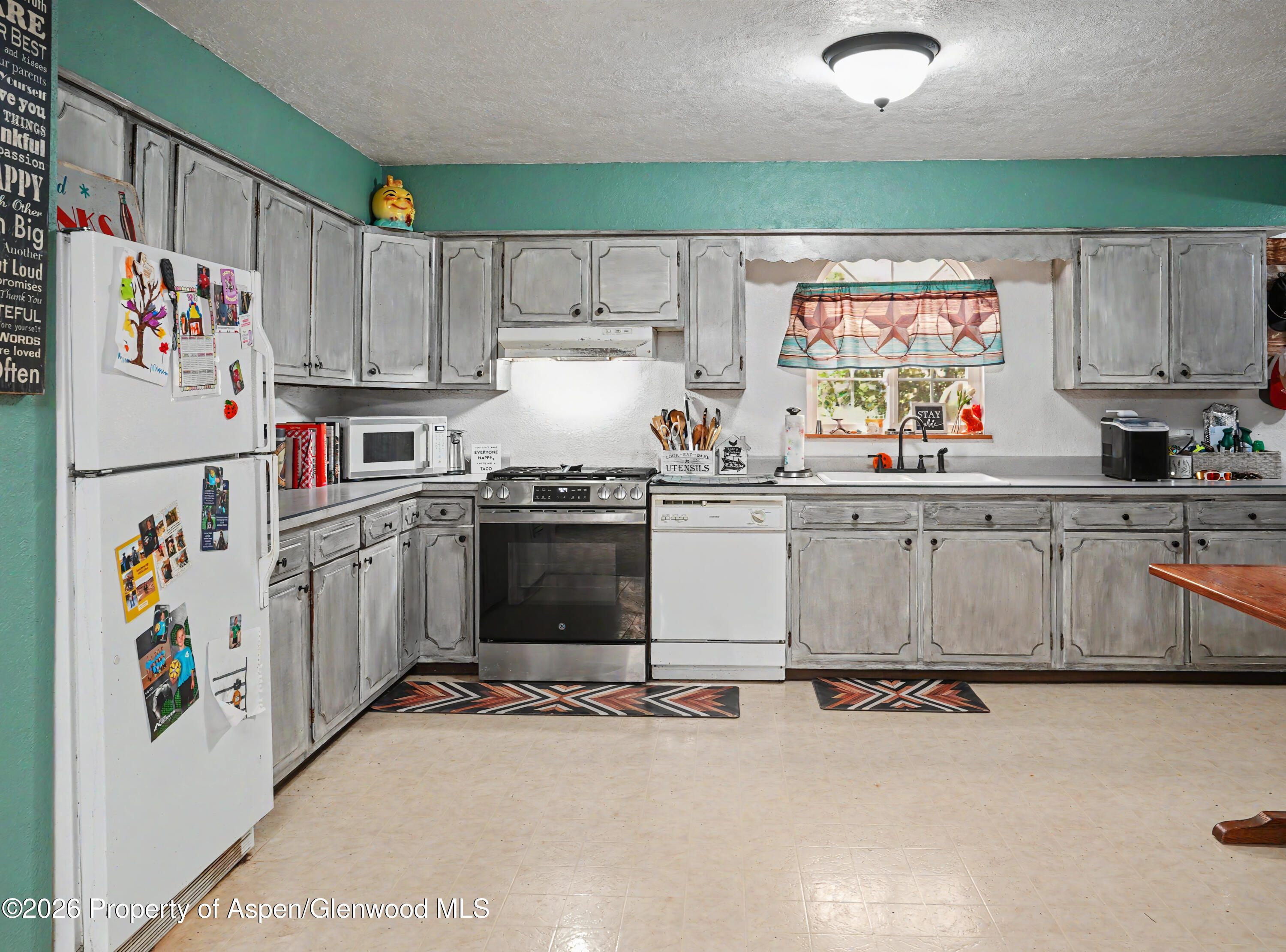 7531 High Mesa Road Property Photo 21