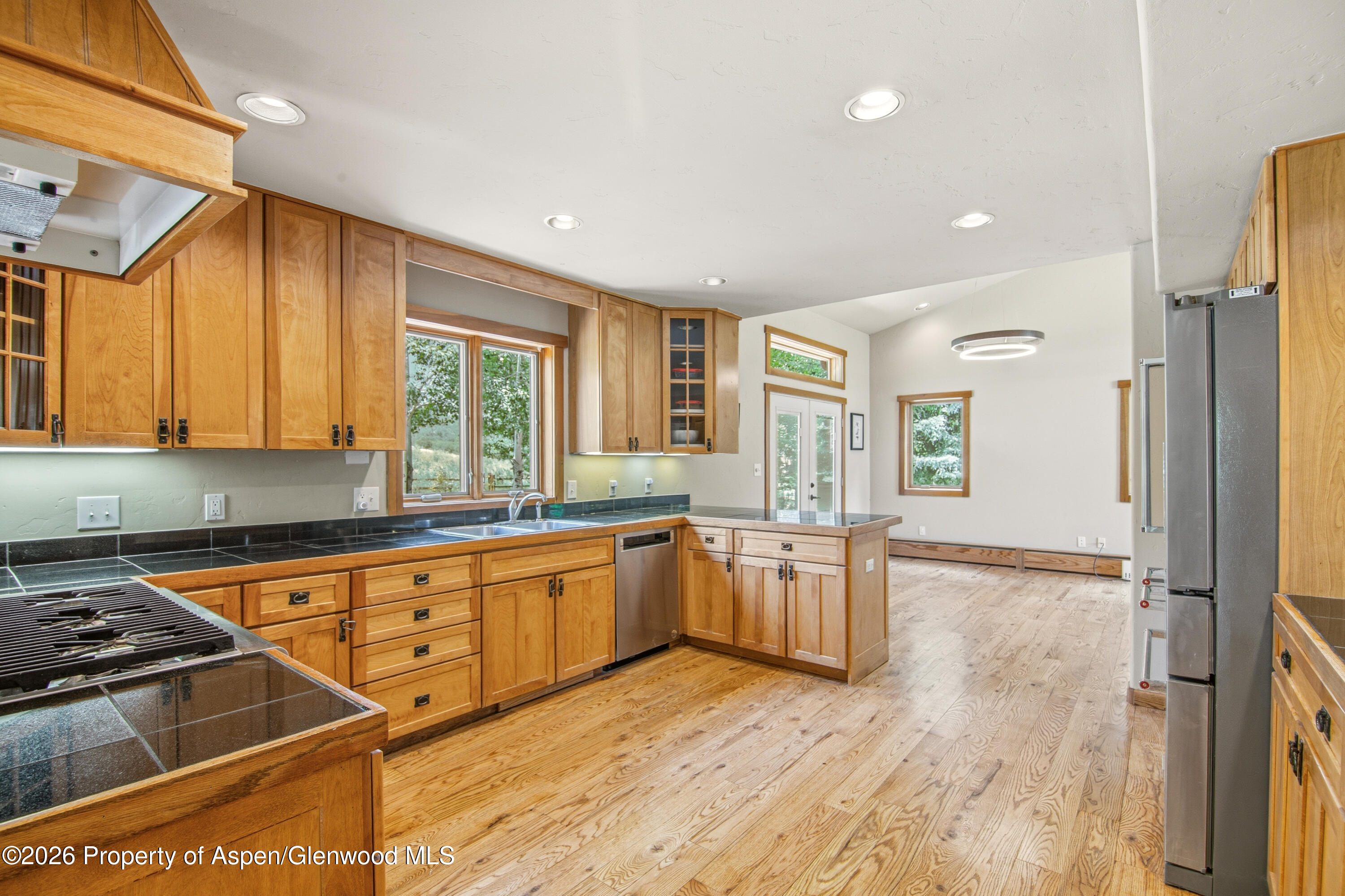 33 Iron Horse Road Property Photo 6