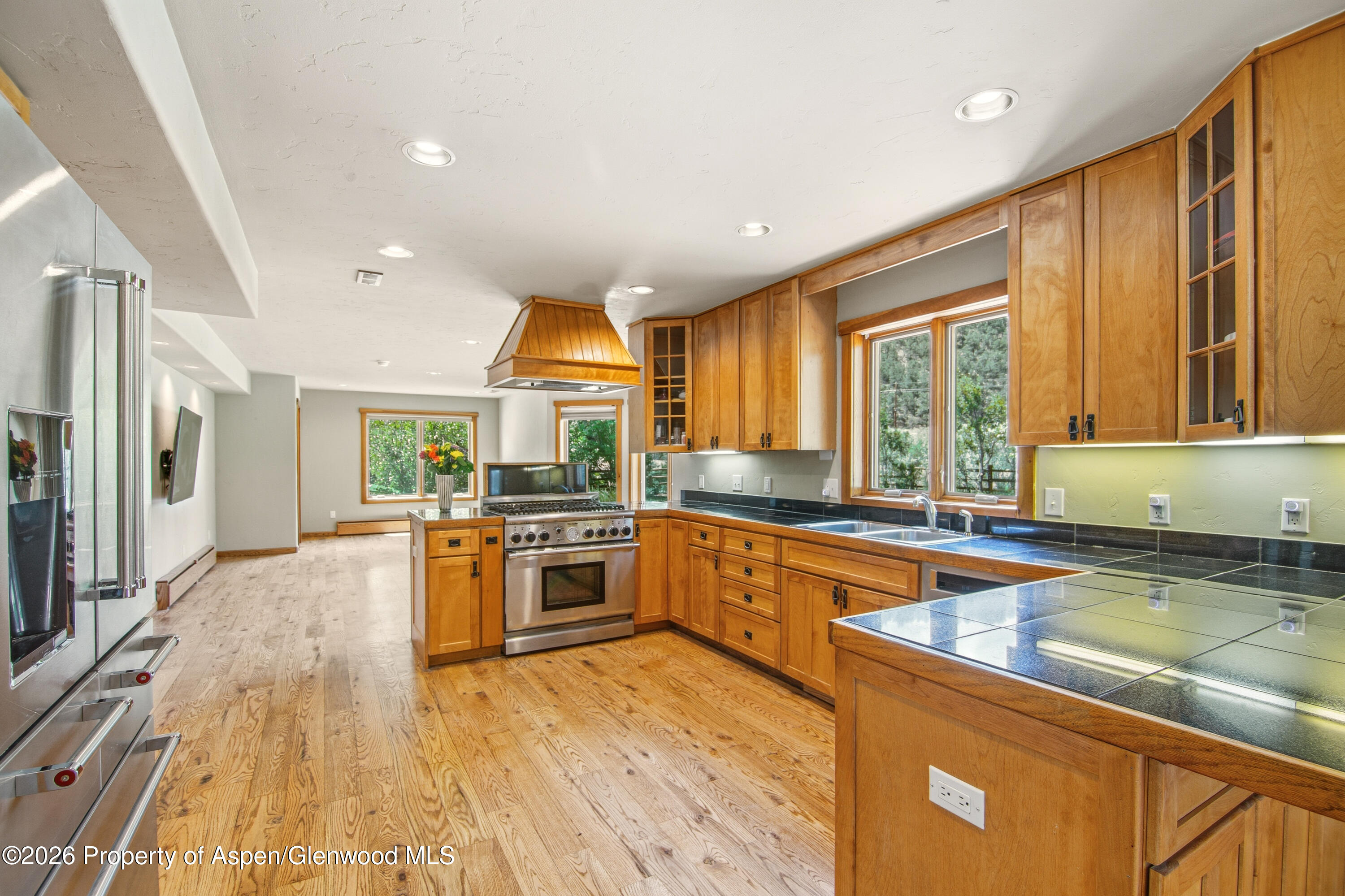33 Iron Horse Road Property Photo 7