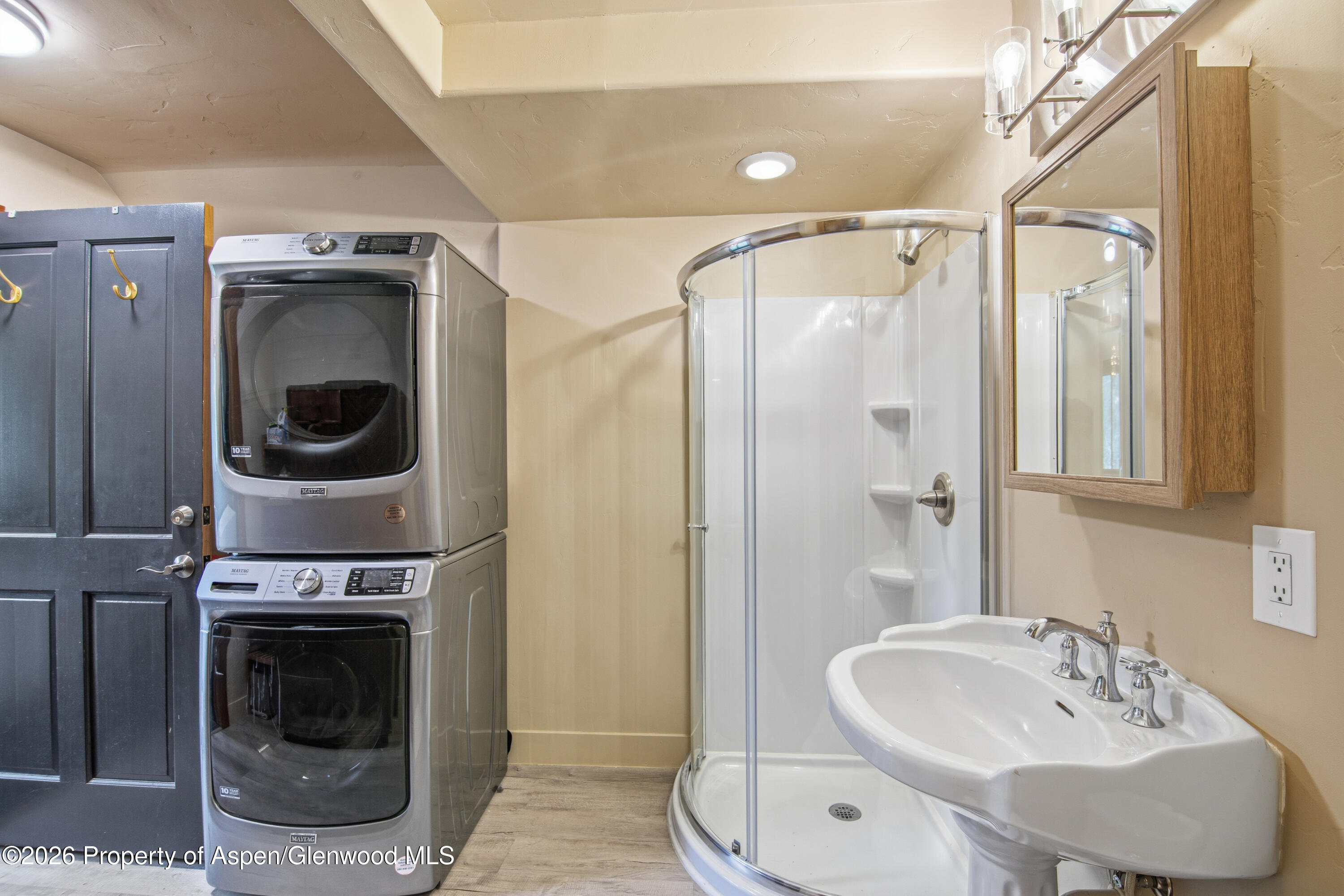 33 Iron Horse Road Property Photo 15
