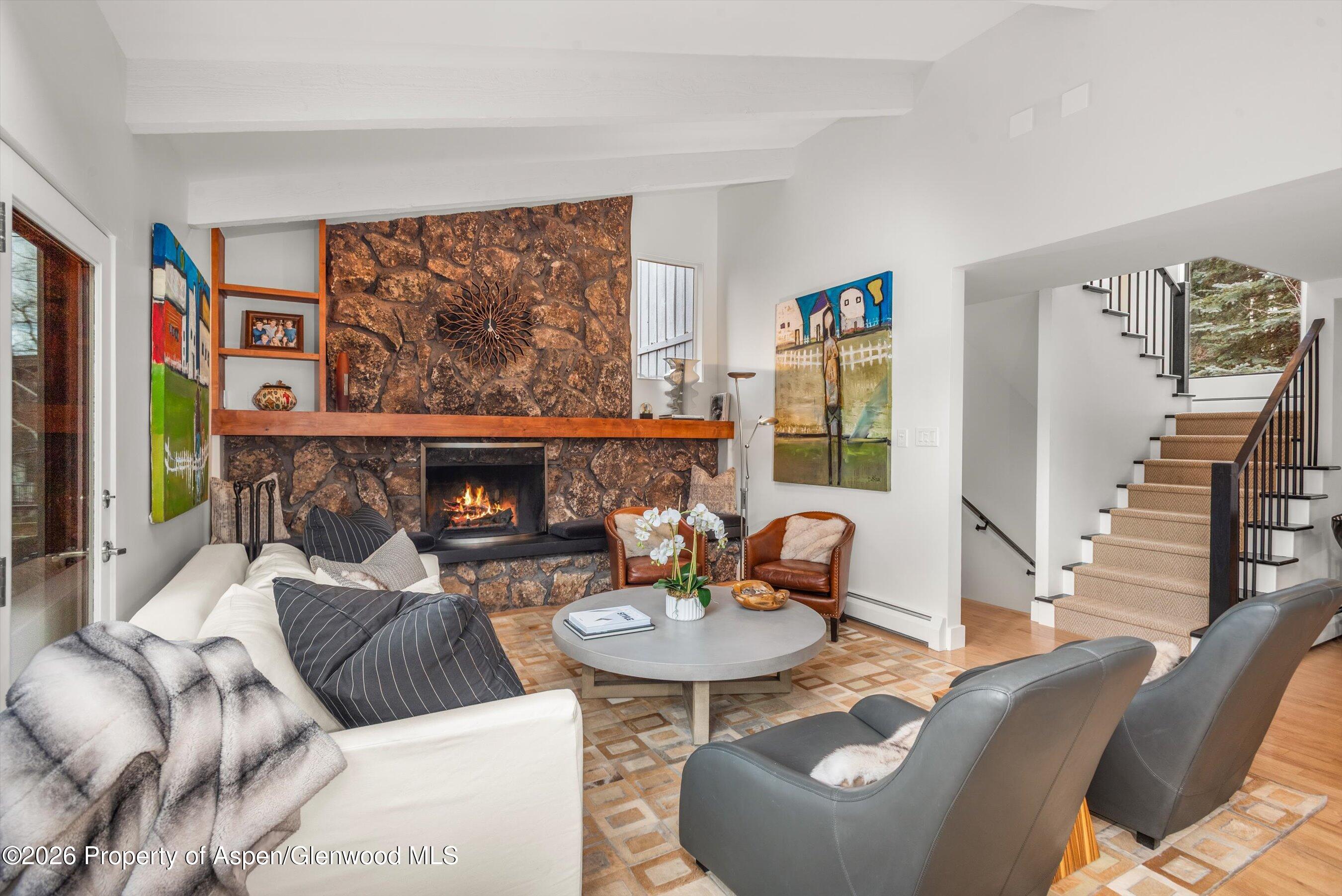 193637 Property Photo 13