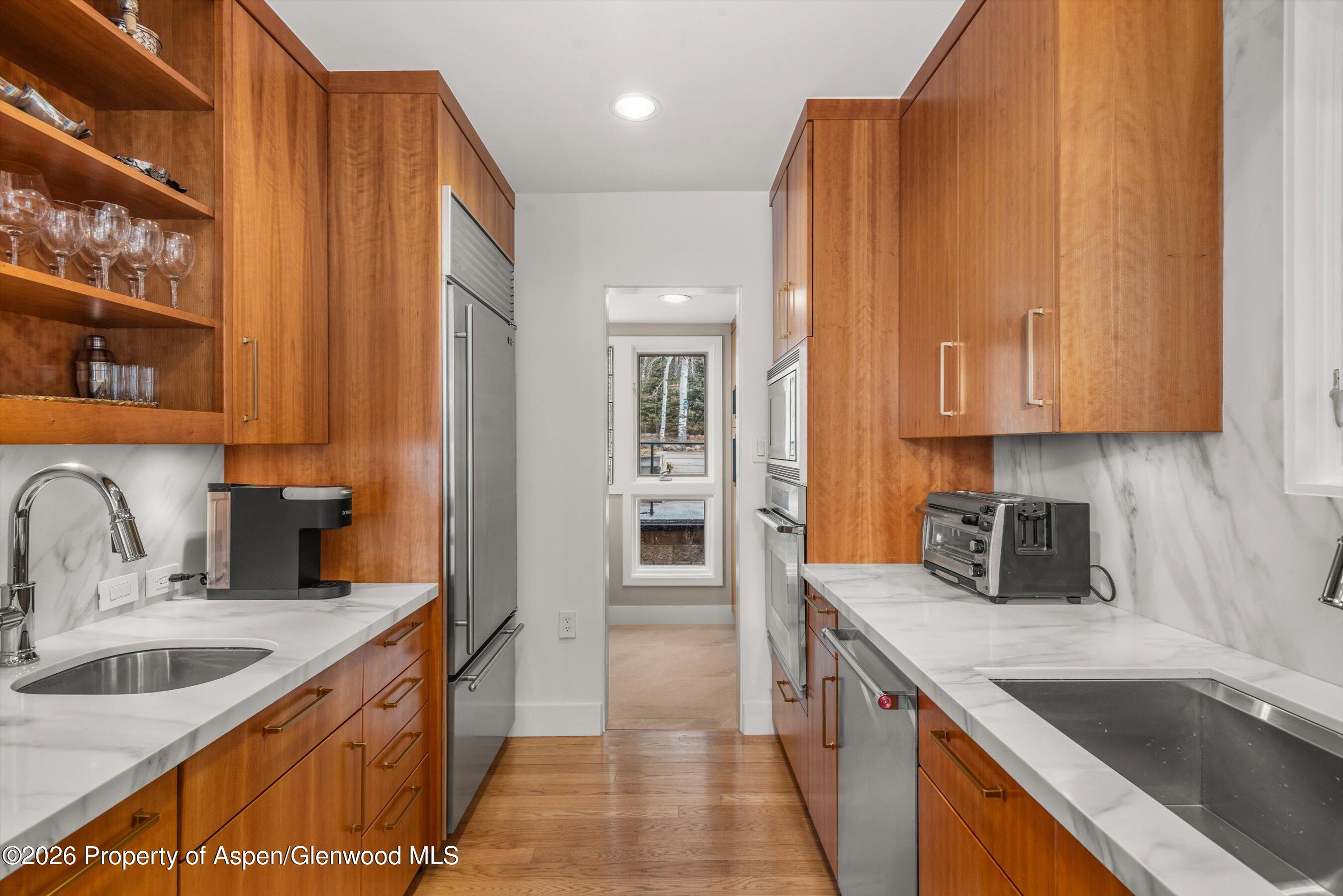 193637 Property Photo 16