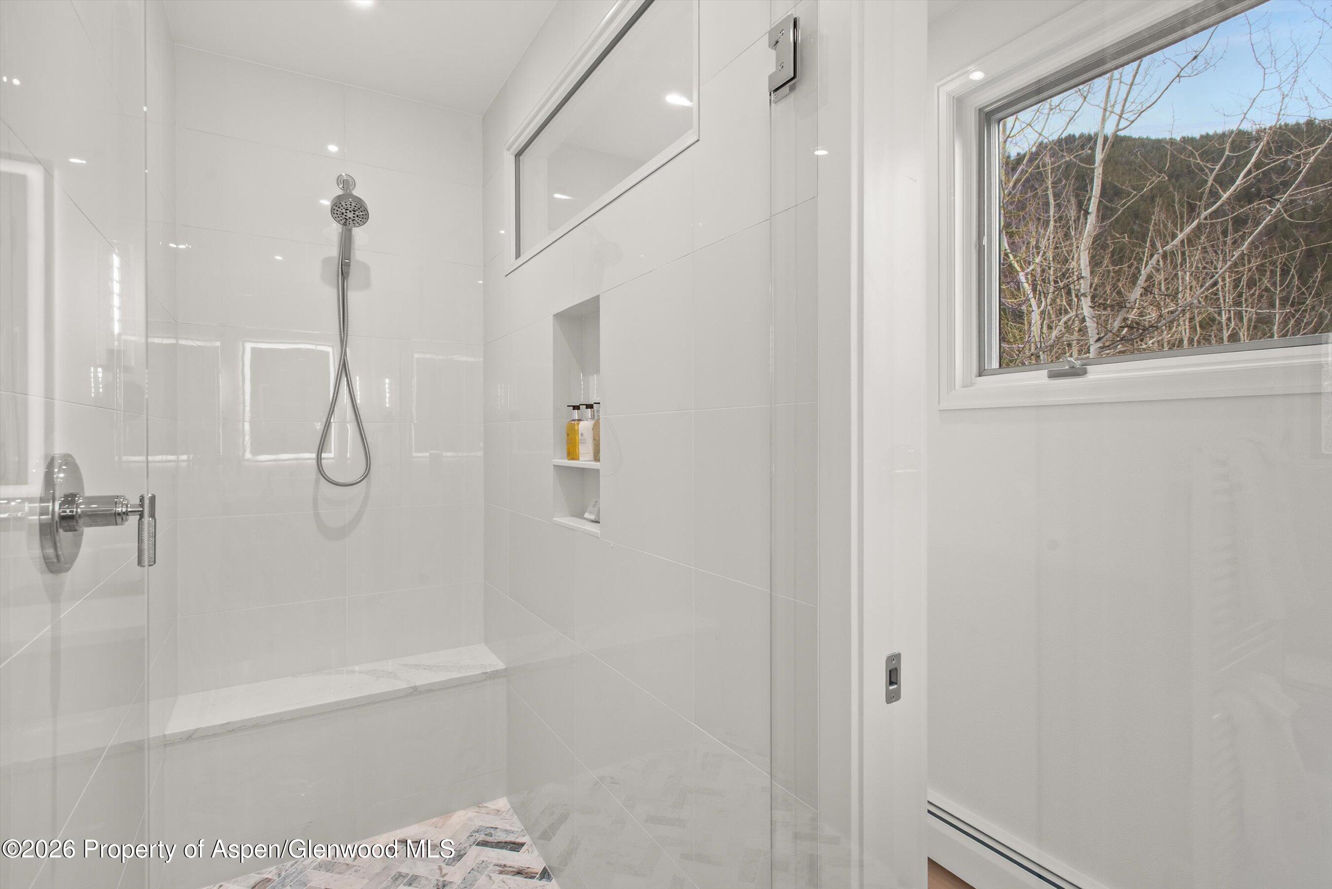 193637 Property Photo 20