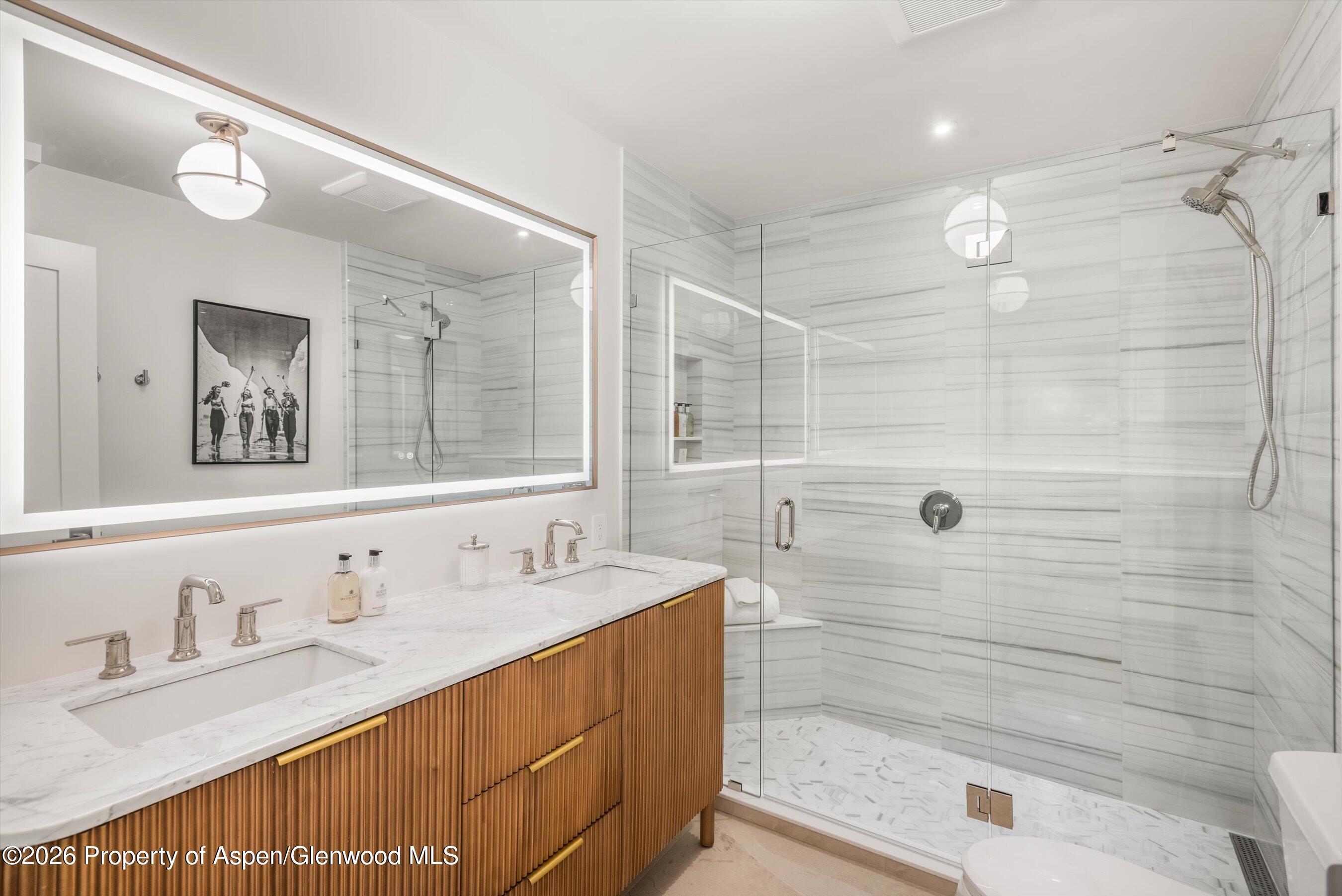 193637 Property Photo 28