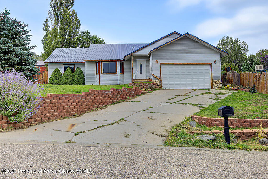 1139 Wilson Circle Property Photo 1