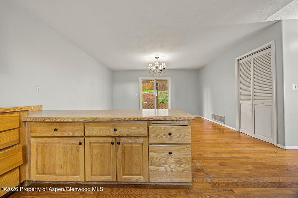 1139 Wilson Circle Property Photo 7
