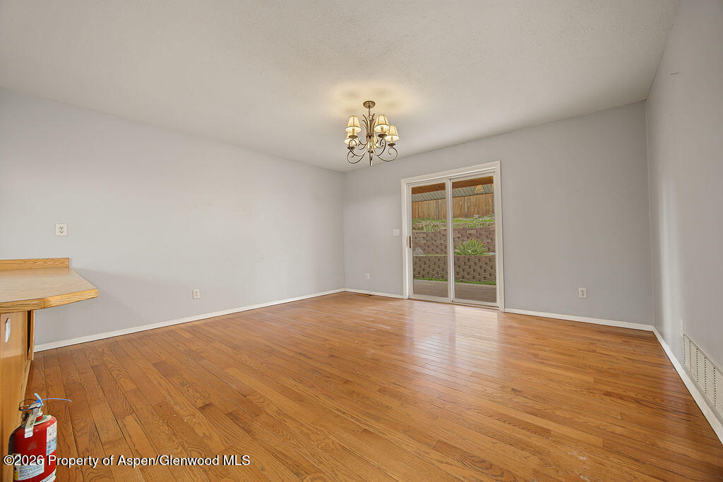 1139 Wilson Circle Property Photo 11