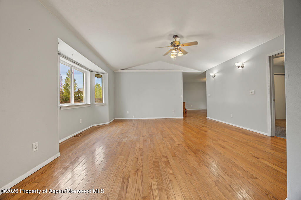 1139 Wilson Circle Property Photo 15