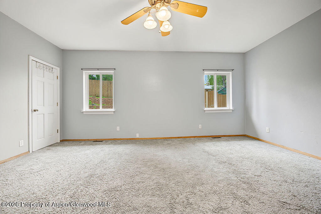 1139 Wilson Circle Property Photo 21