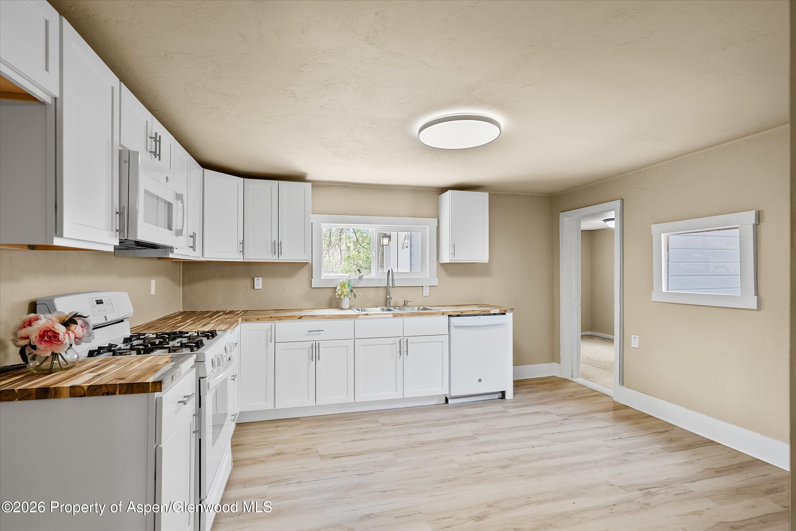 245 County Road 338 Property Photo 15