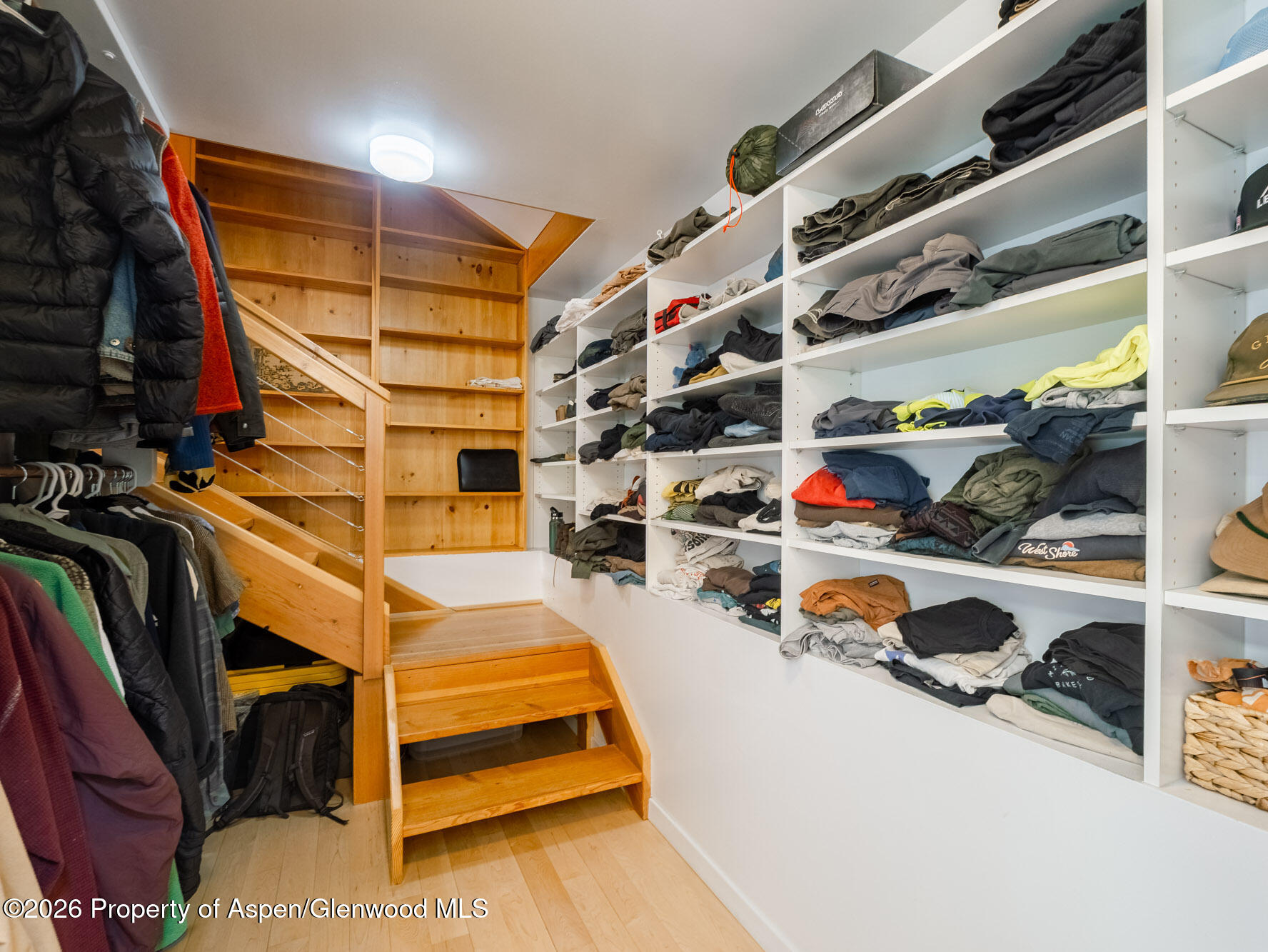 216 E Homestead Drive Property Photo 18