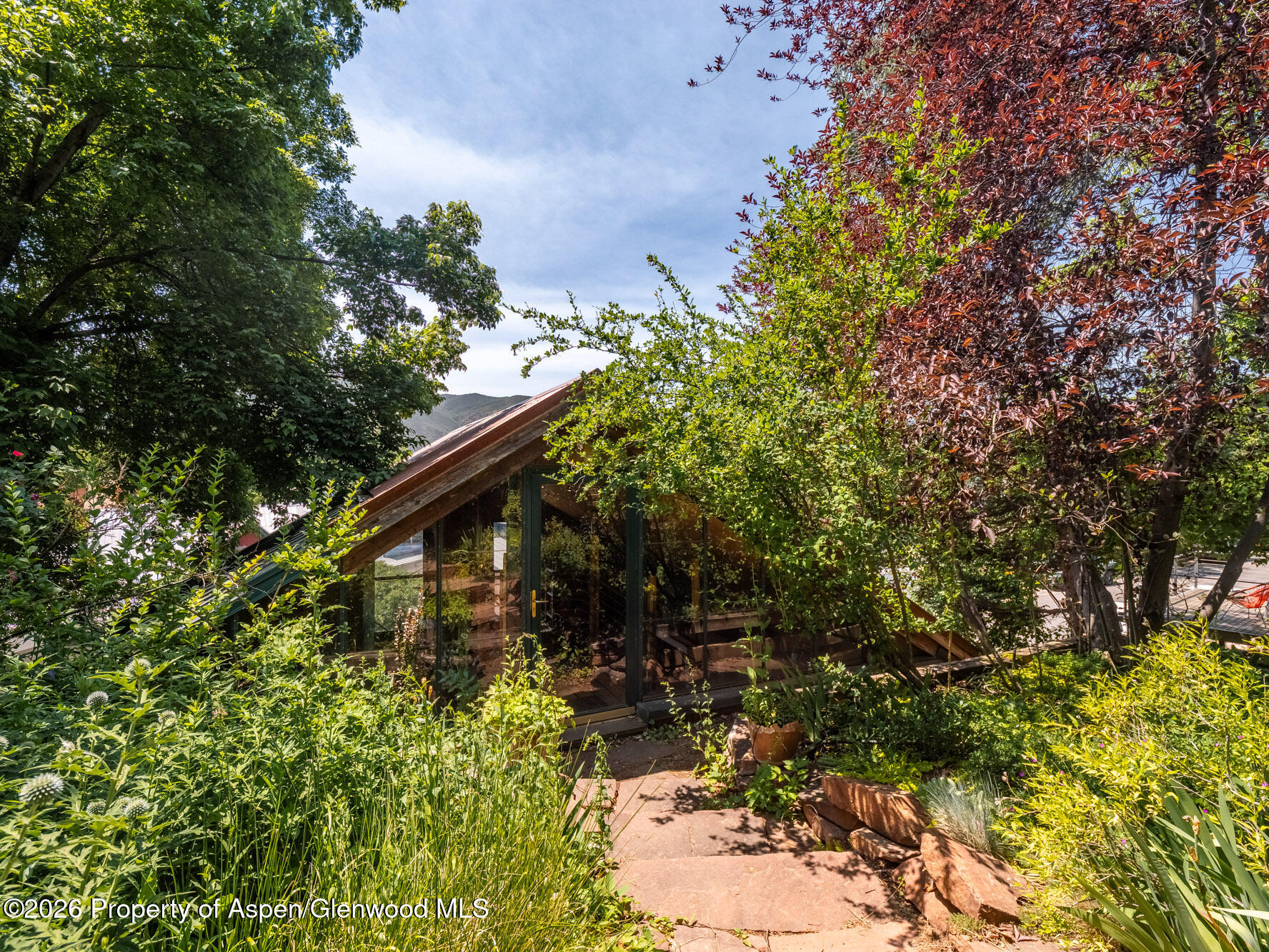 216 E Homestead Drive Property Photo 34