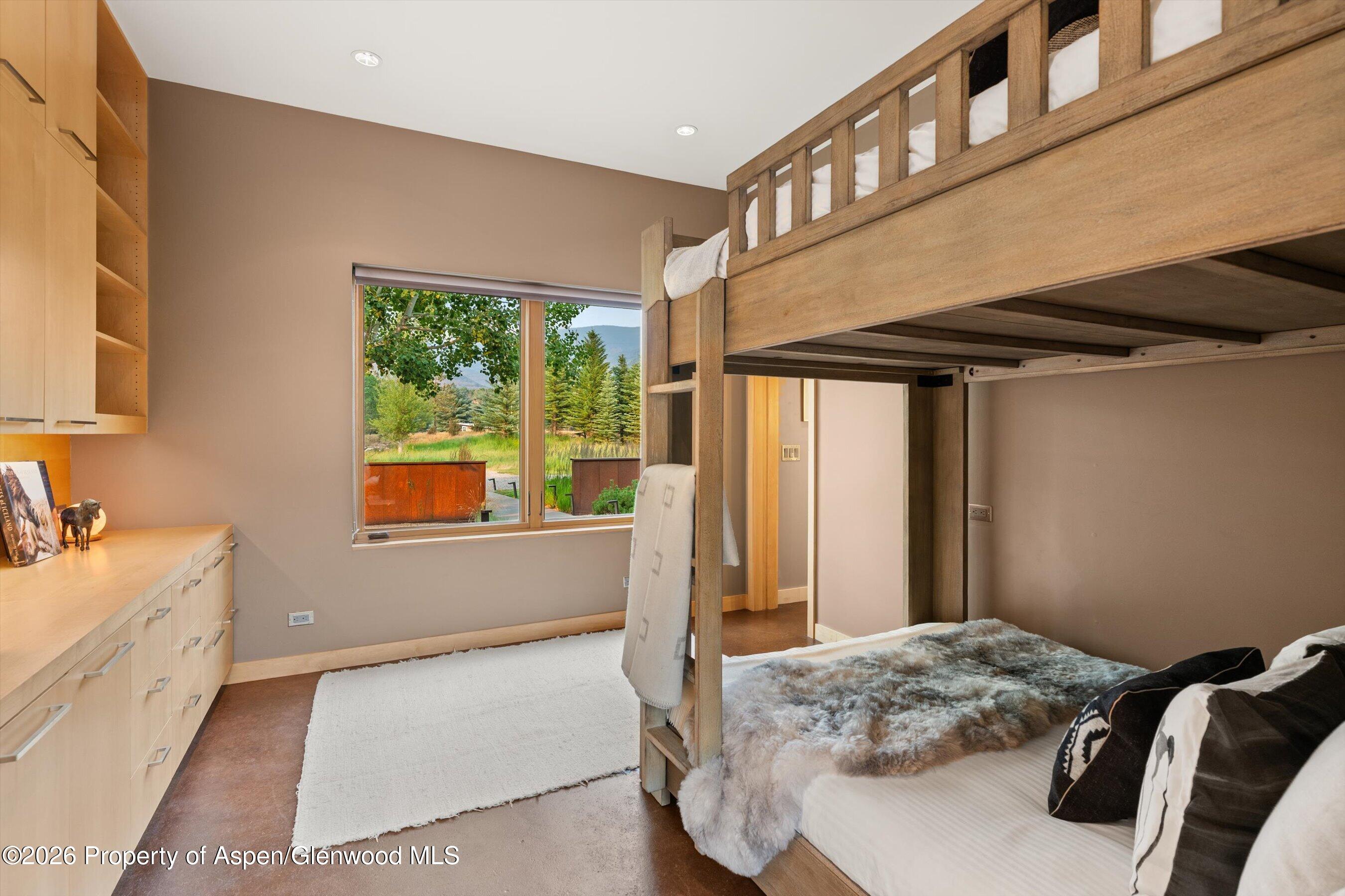 57 Liberty Lane Property Photo 66