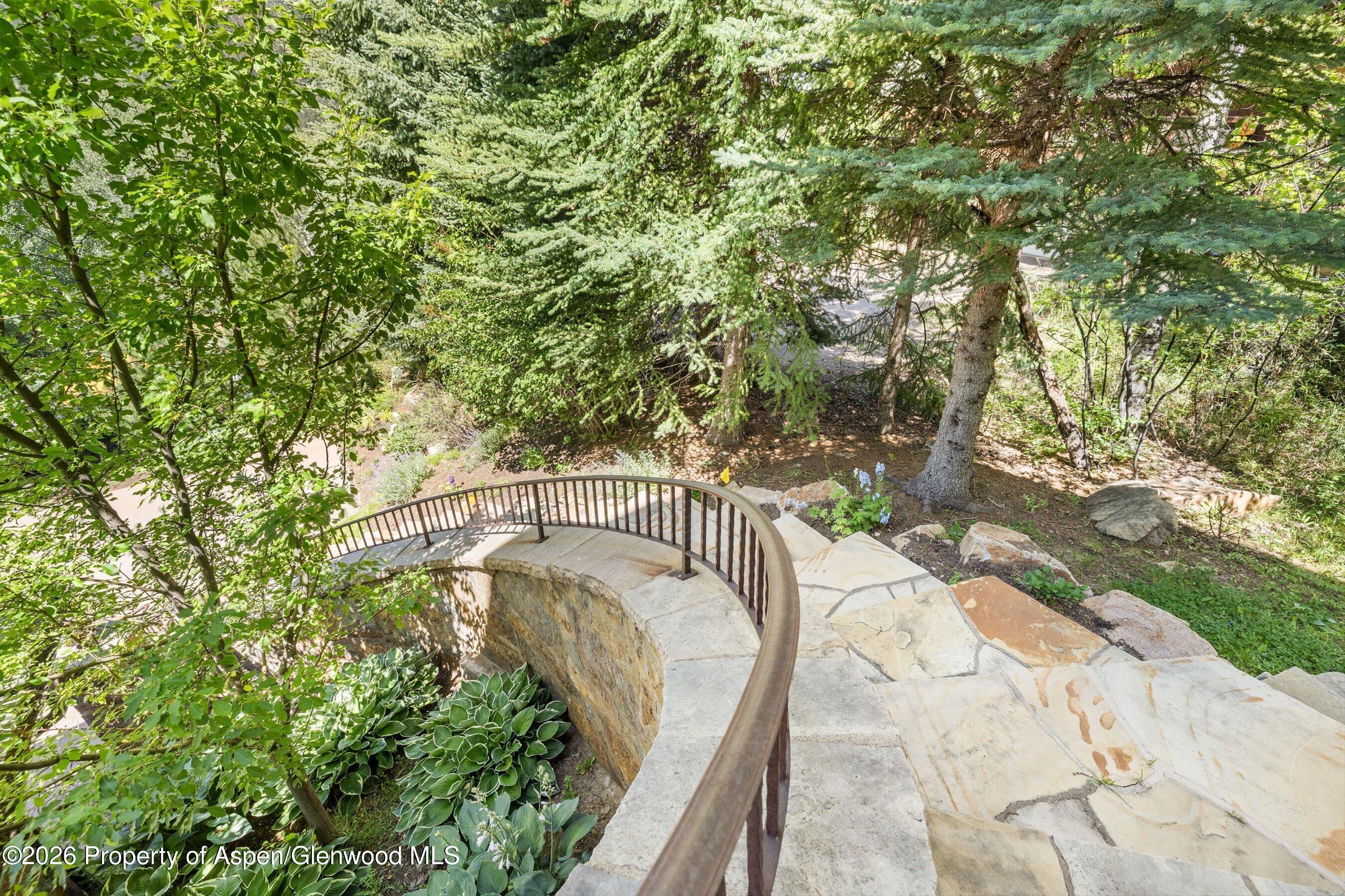 268 Mountain Laurel Drive Property Photo 36