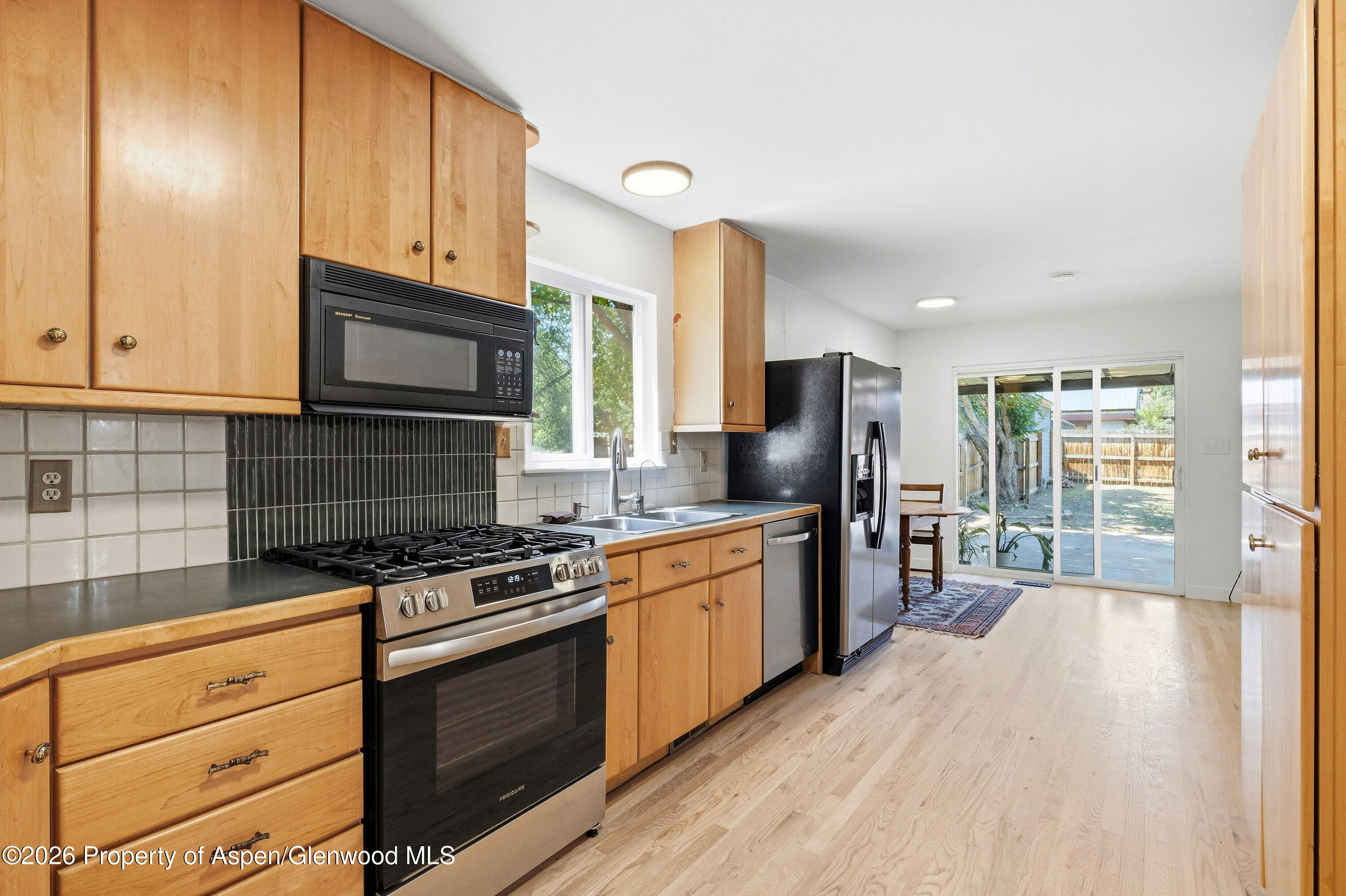 414 2nd Street Property Photo 11