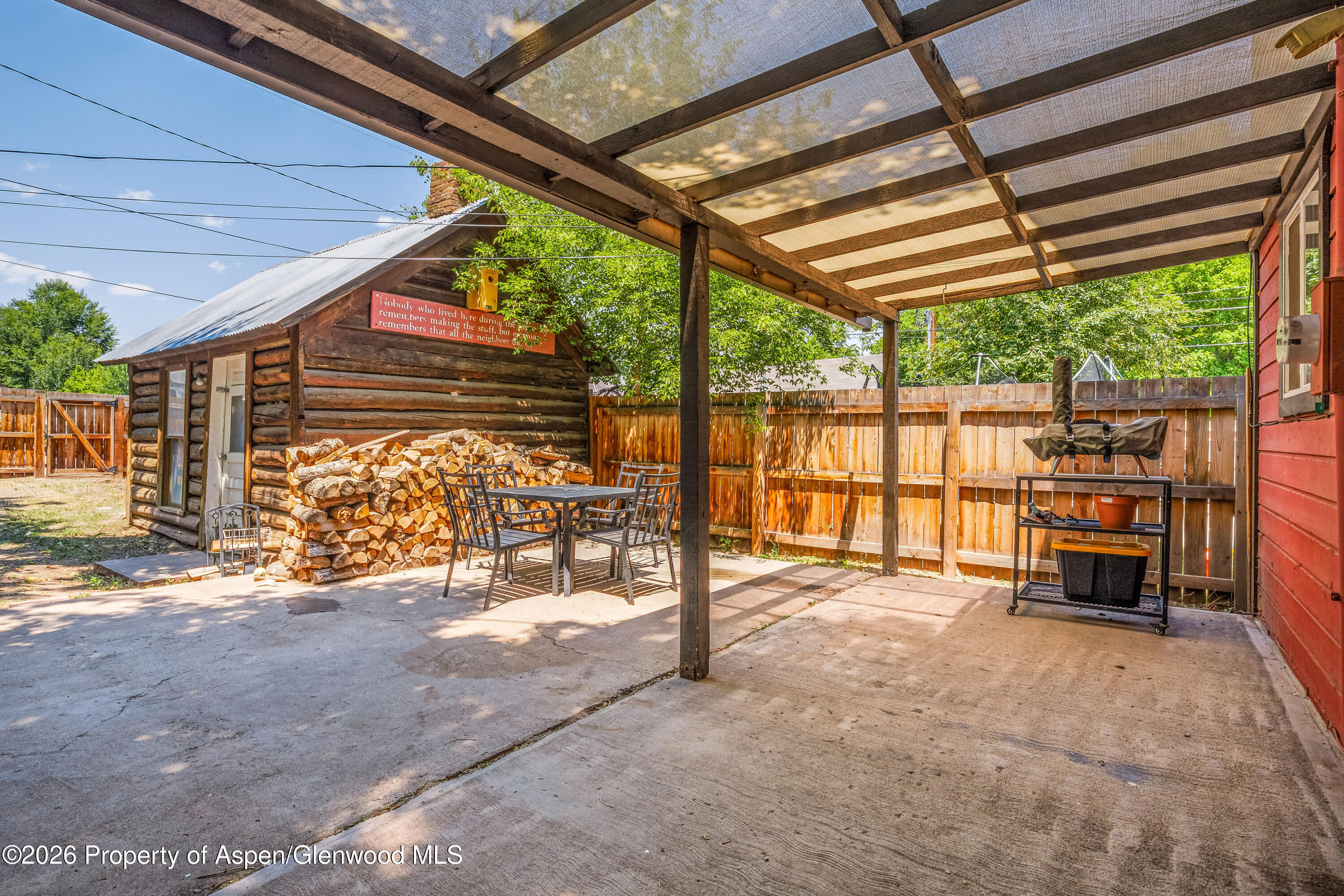 414 2nd Street Property Photo 32
