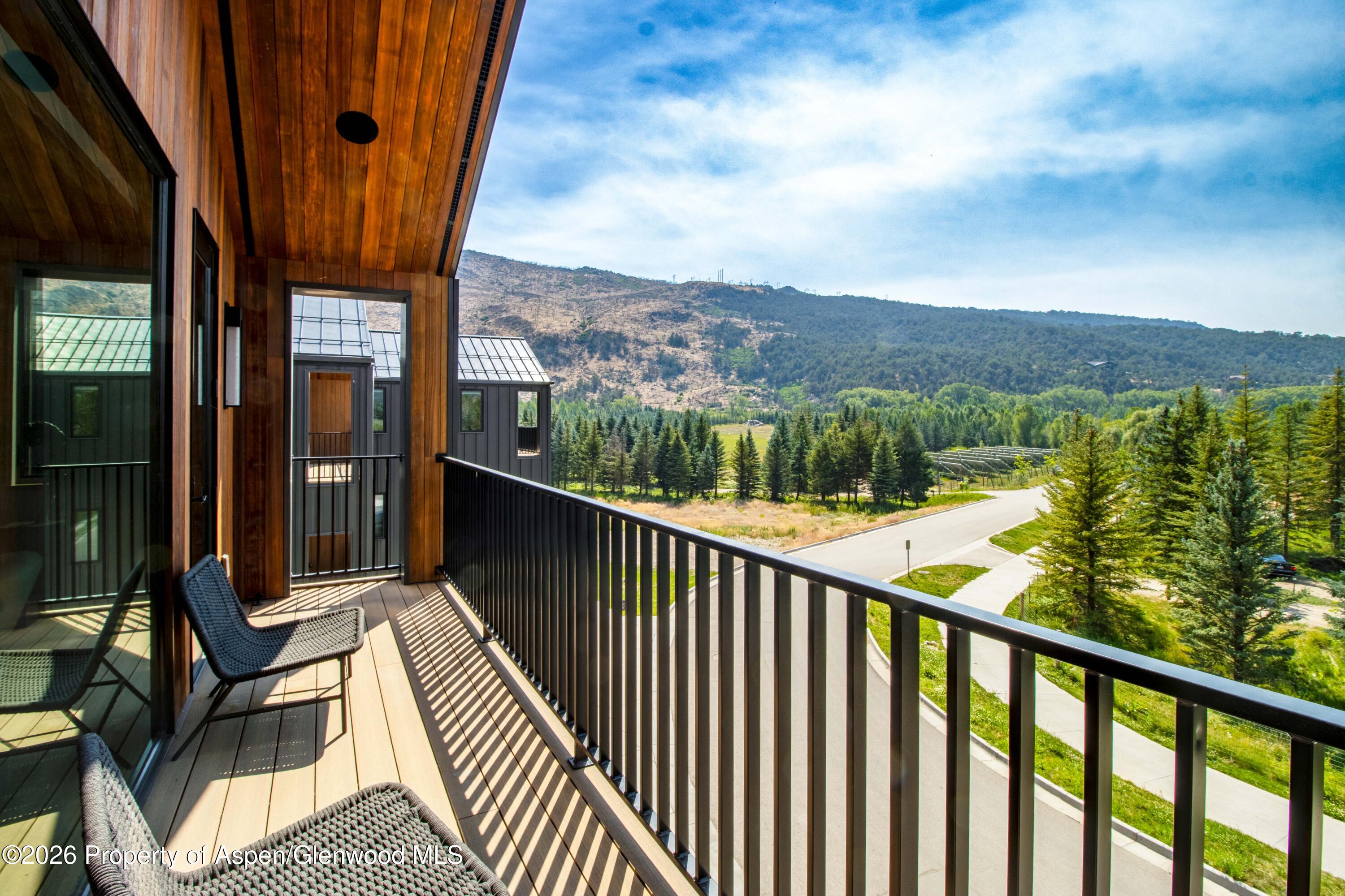 155 Lakeview Drive Property Photo 12