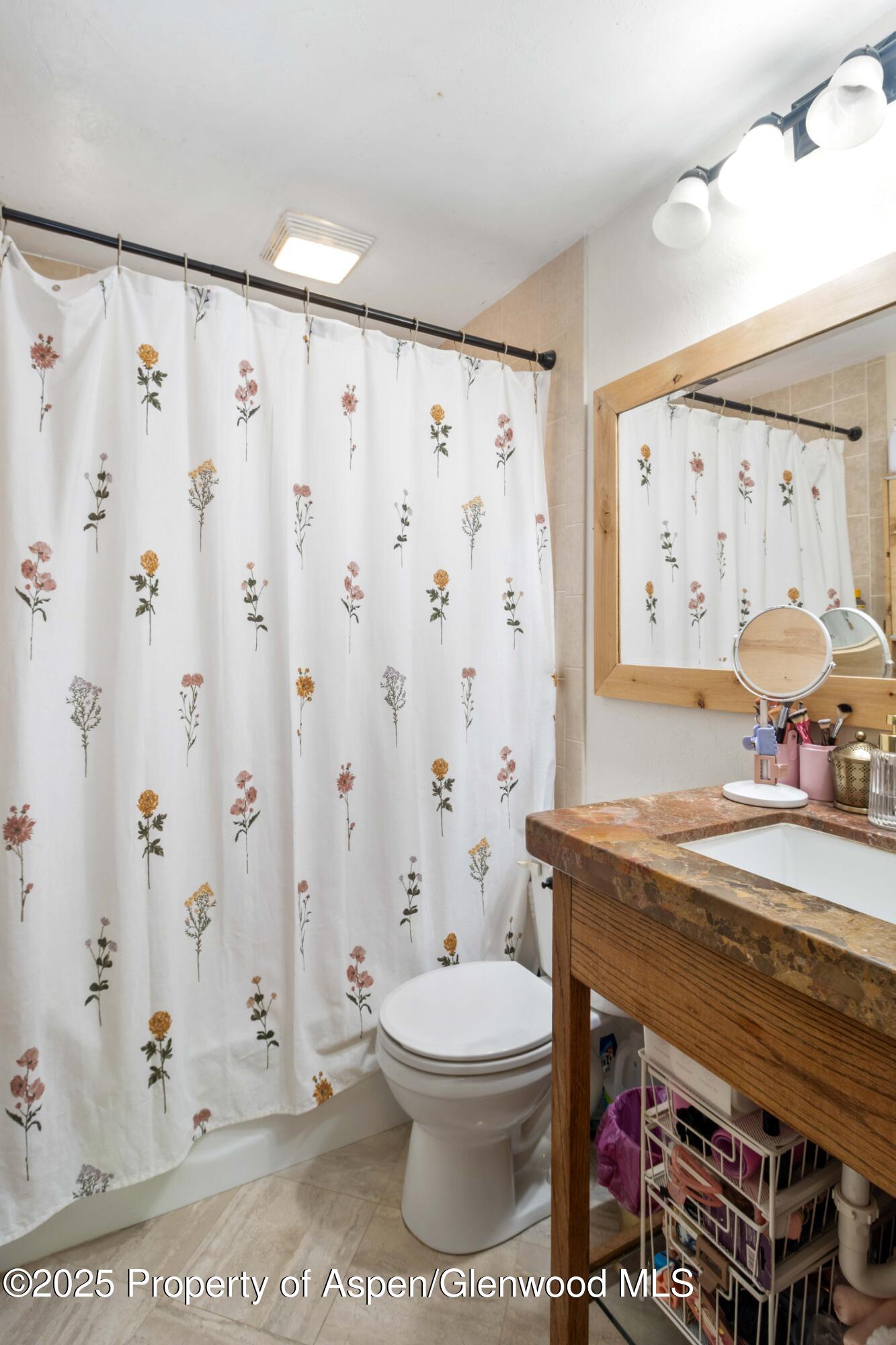 732 Minter Avenue Property Photo 6