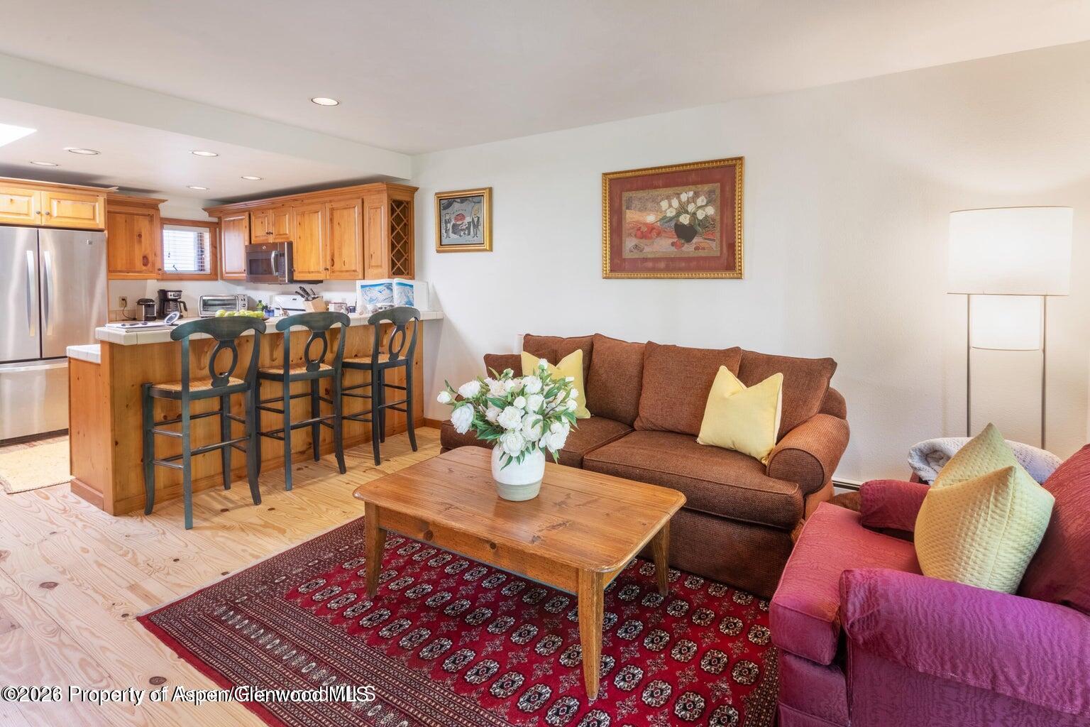 960 E Durant Avenue 7 Property Photo 3