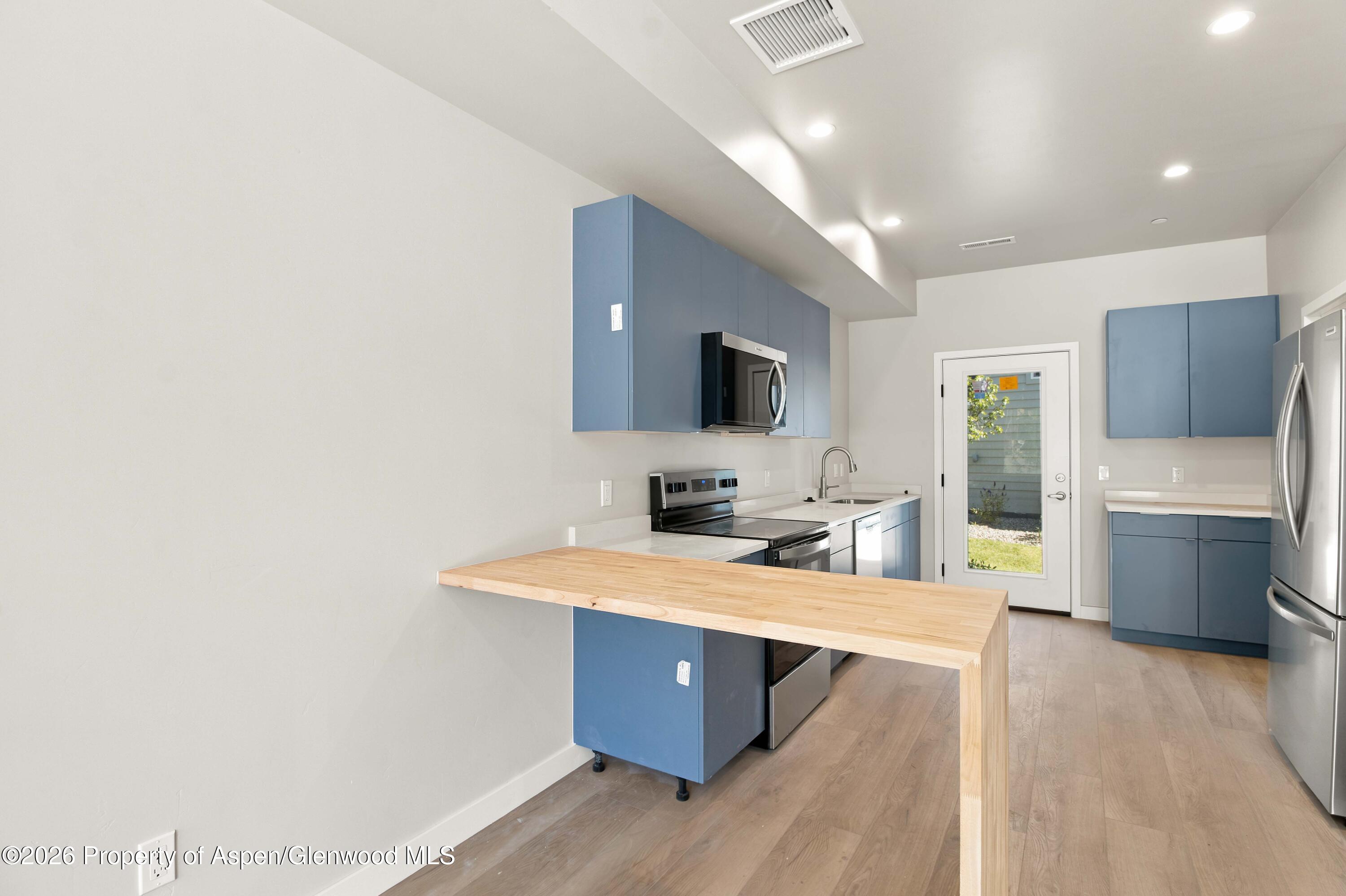 619 Overlin Drive 2 Property Photo 6